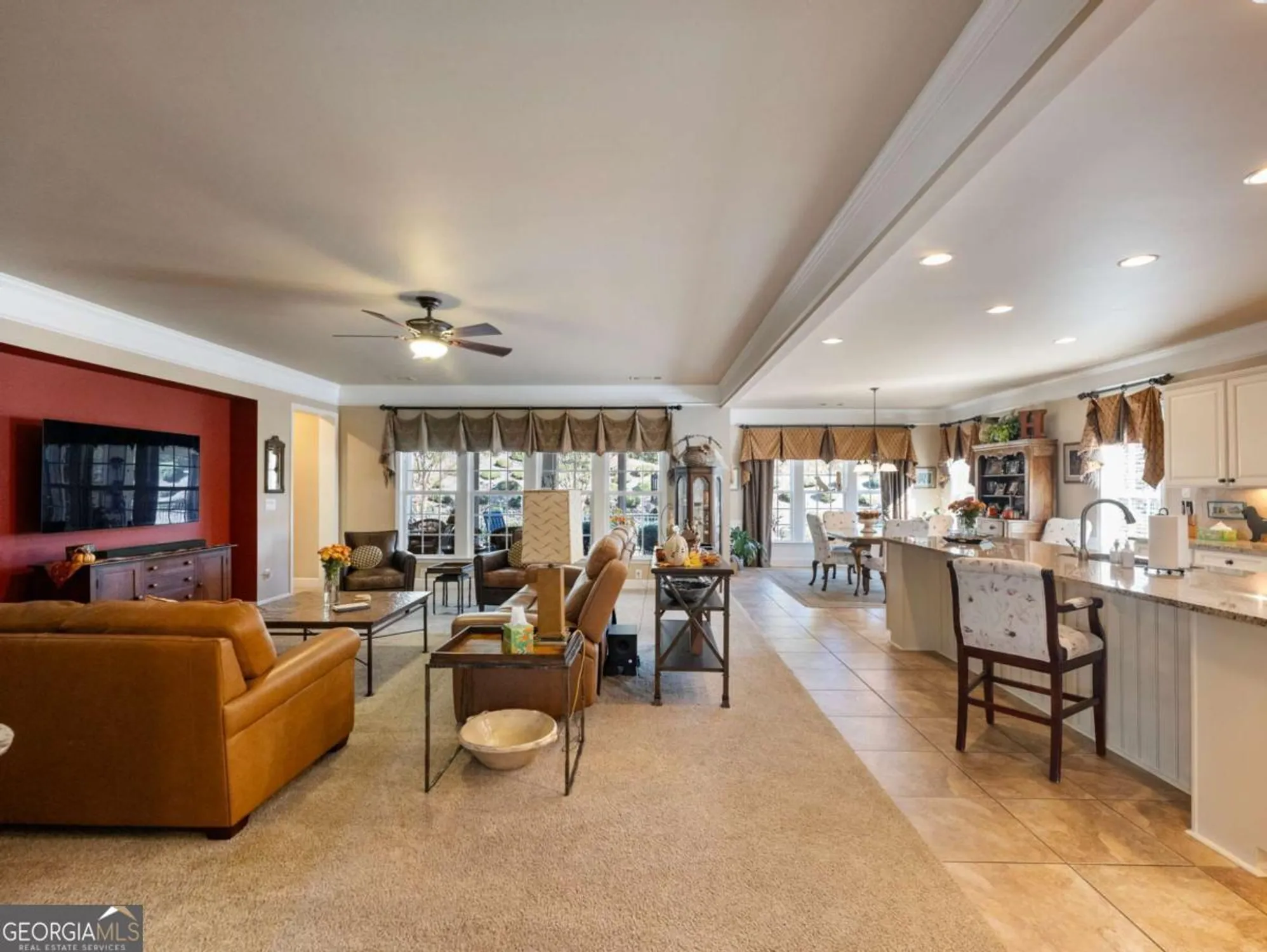 Property Slideshow image 8 of 51 | 6745 mill rock ct, Hoschton, GA, 30548