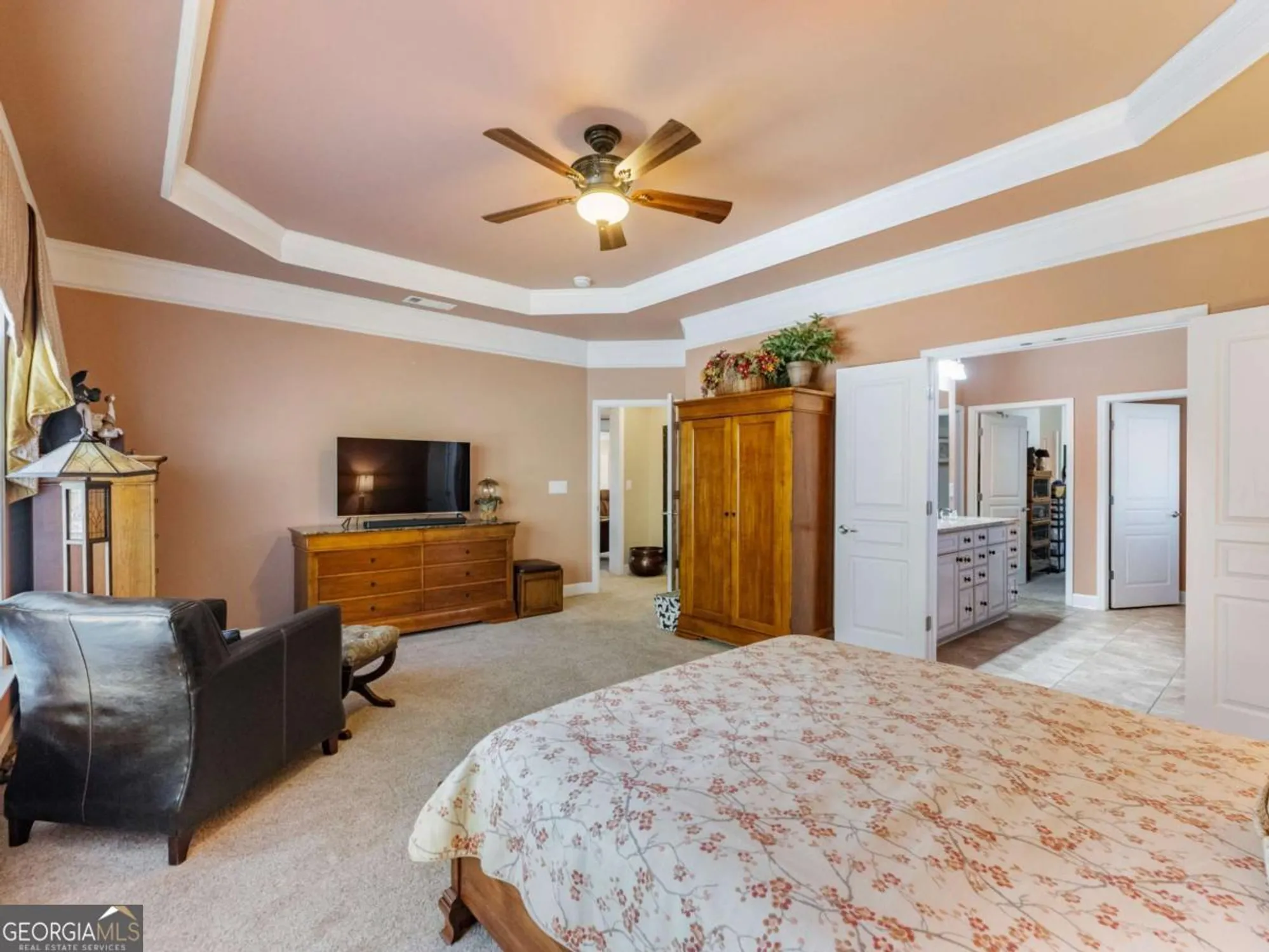 Property Slideshow image 21 of 51 | 6745 mill rock ct, Hoschton, GA, 30548