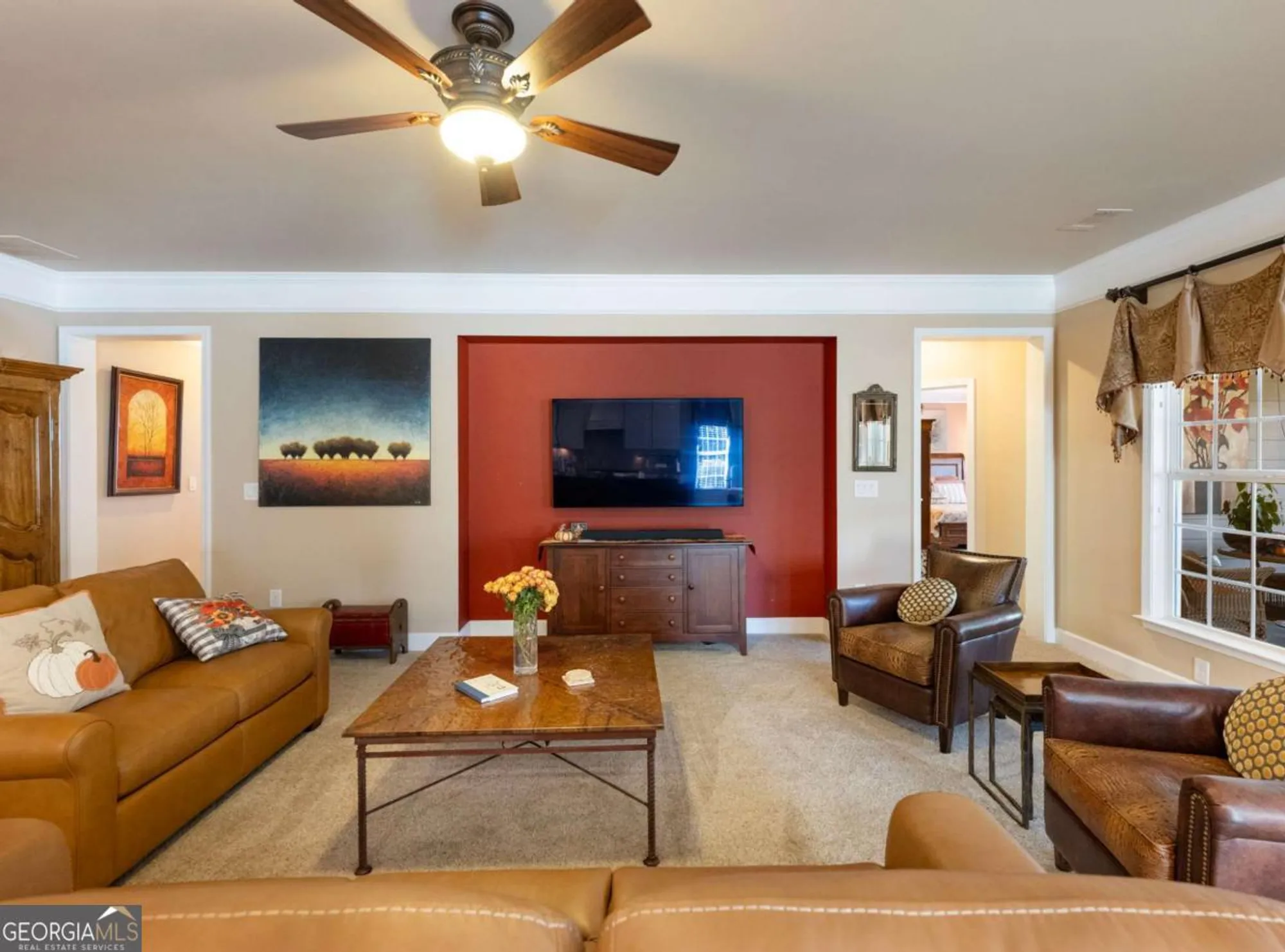 Property Slideshow image 9 of 51 | 6745 mill rock ct, Hoschton, GA, 30548