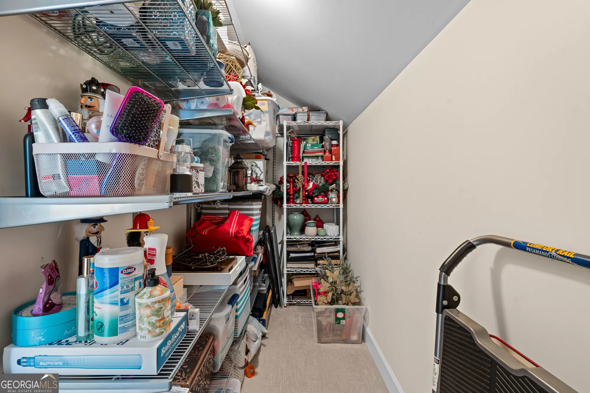 Property Slideshow image 25 of 27 | 100 crape myrtle dr, Griffin, GA, 30223