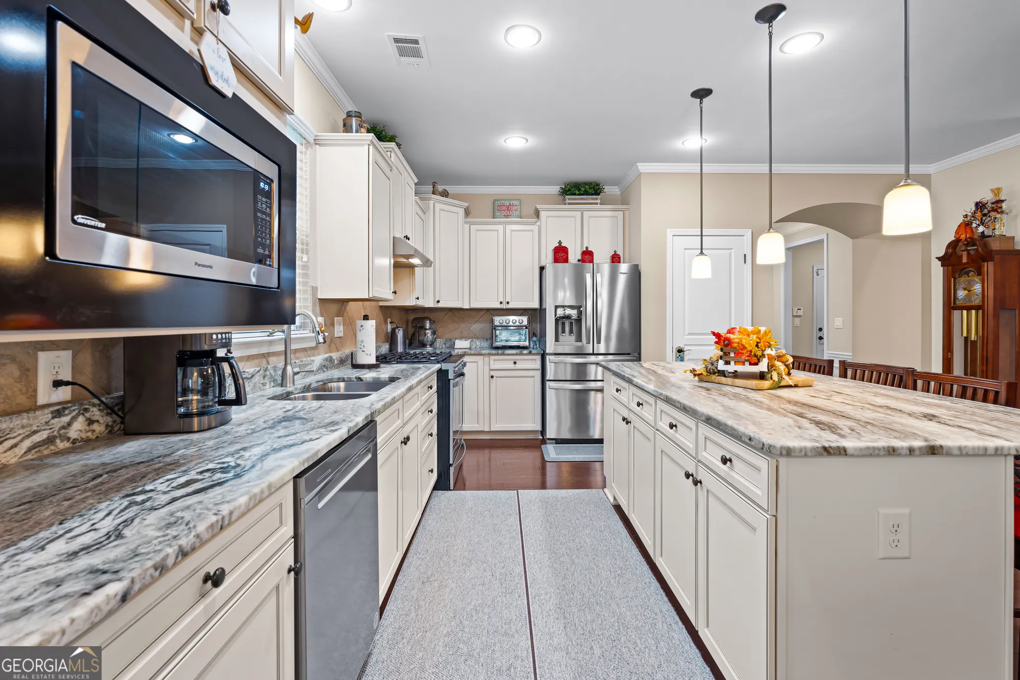 Property Slideshow image 17 of 27 | 100 crape myrtle dr, Griffin, GA, 30223