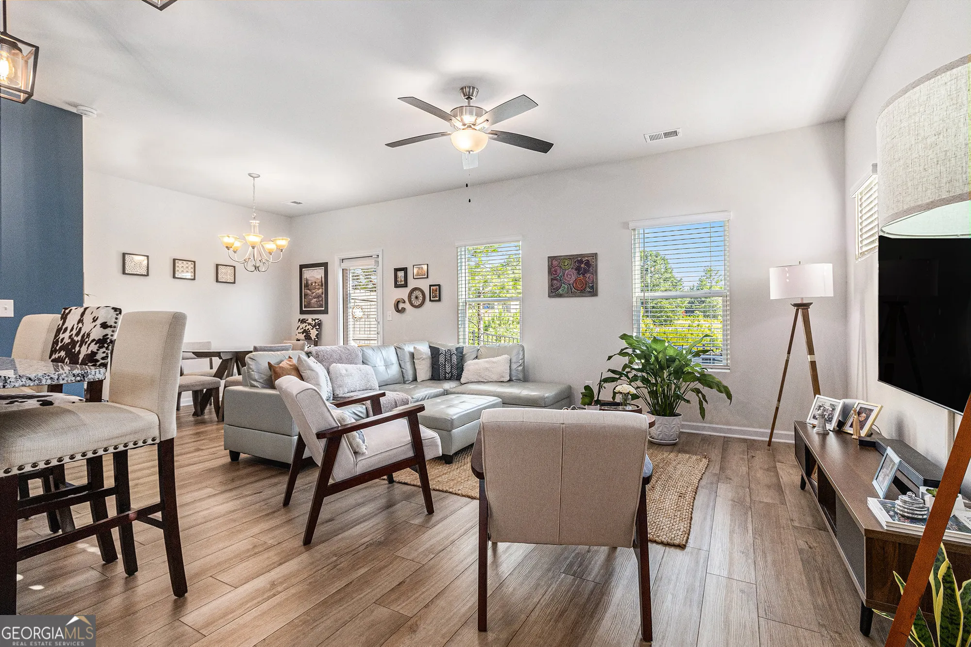 Property Slideshow image 8 of 32 | 4545 bishops ln, Oakwood, GA, 30566