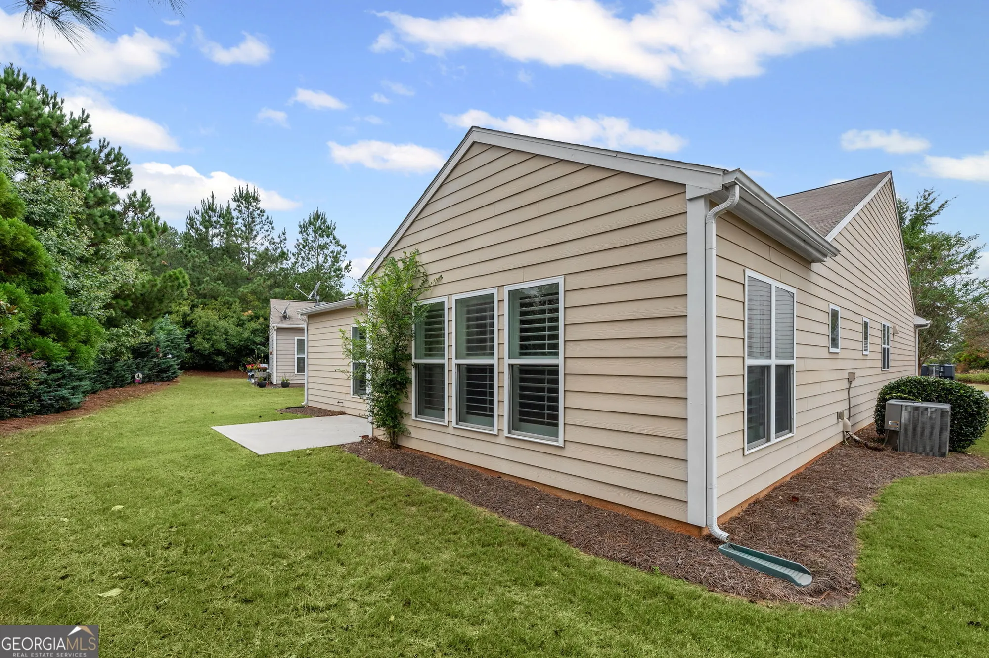 Property Slideshow image 39 of 42 | 402 larch looper dr na, Griffin, GA, 30223