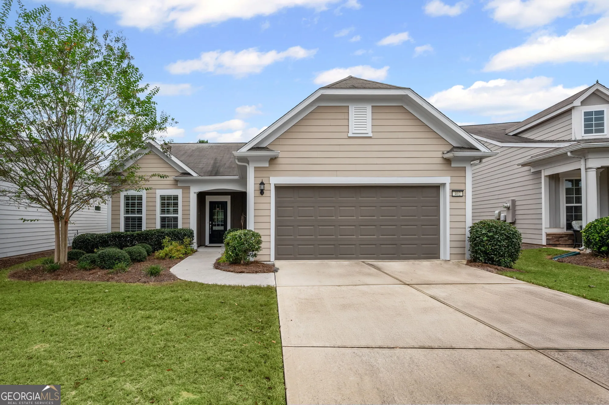 Property Slideshow image 1 of 42 | 402 larch looper dr na, Griffin, GA, 30223