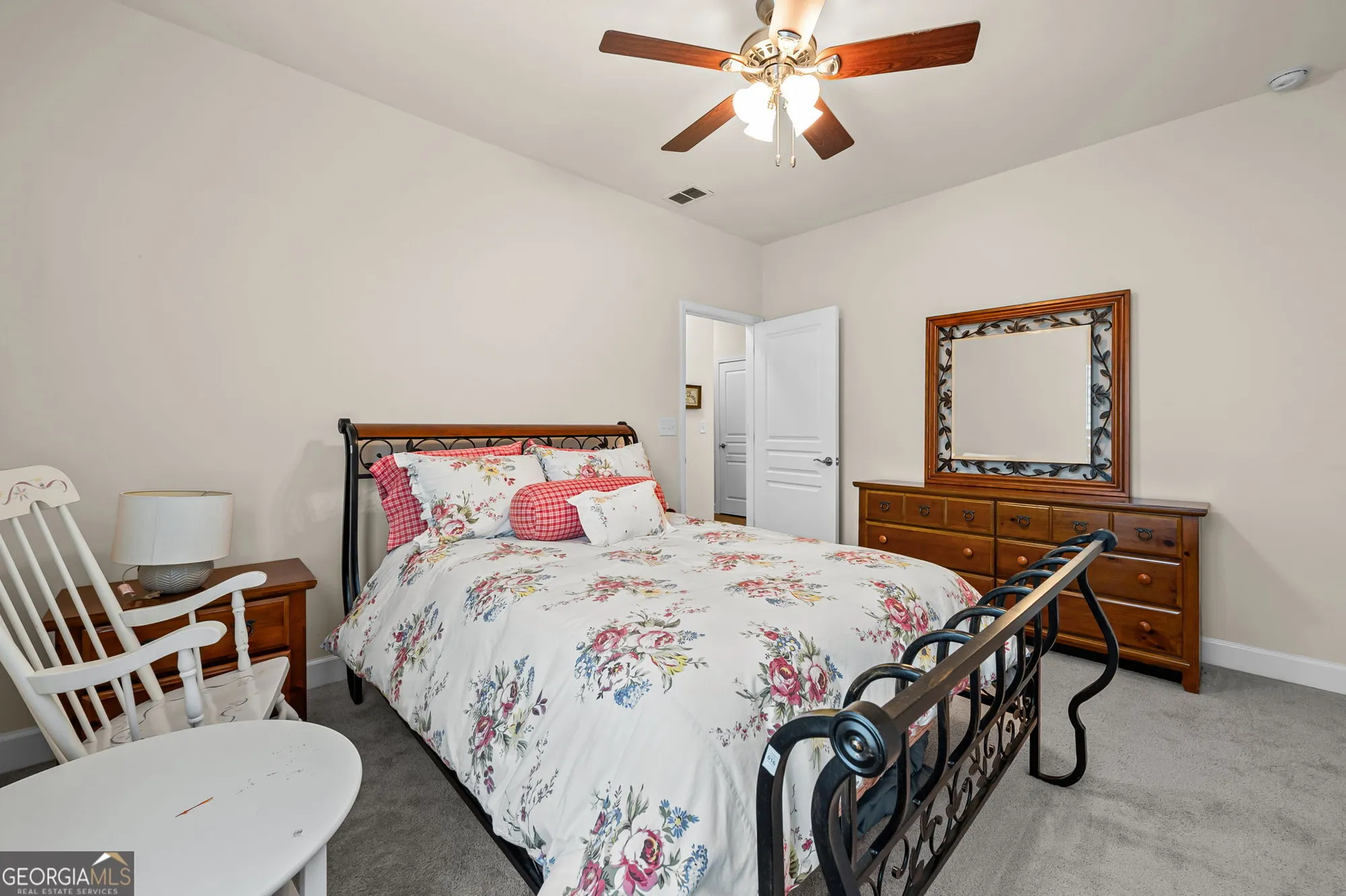 Property Slideshow image 34 of 42 | 402 larch looper dr na, Griffin, GA, 30223