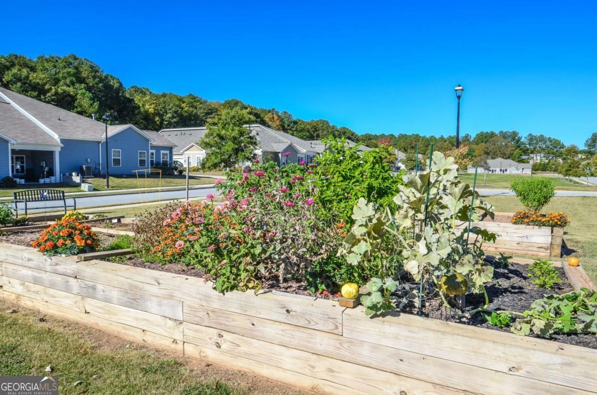 Property Slideshow image 40 of 45 | 2562 rathburn cir, Loganville, GA, 30052