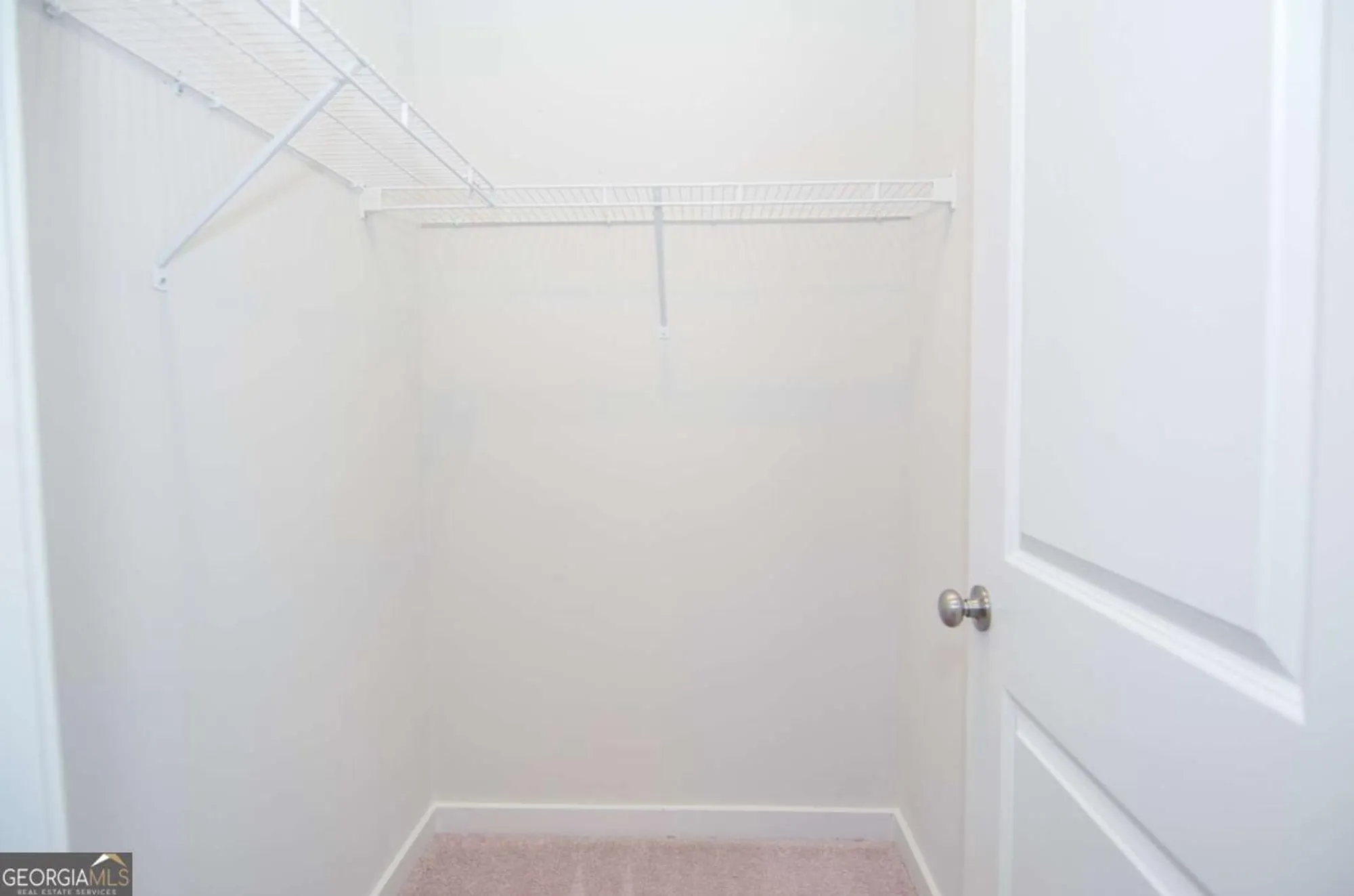 Property Slideshow image 24 of 45 | 2562 rathburn cir, Loganville, GA, 30052