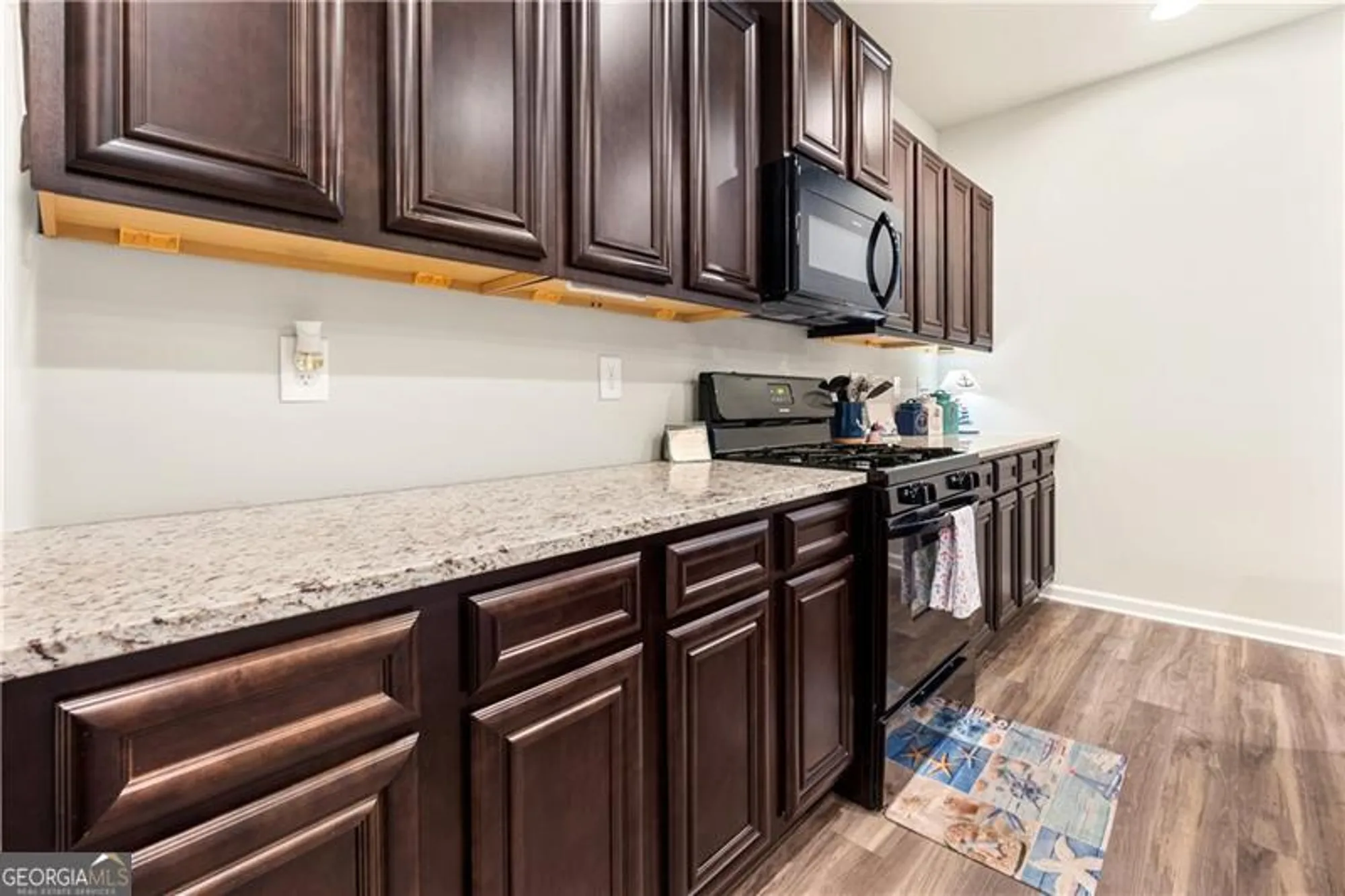 Property Slideshow image 16 of 36 | 224 river ter, Canton, GA, 30114