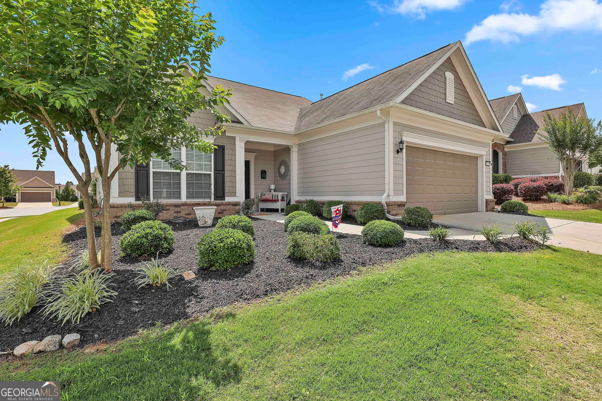 Property Slideshow image 2 of 56 | 819 firefly ct, Griffin, GA, 30223