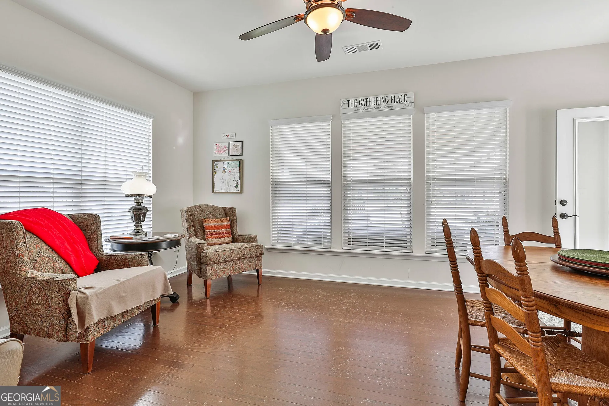 Property Slideshow image 26 of 56 | 819 firefly ct, Griffin, GA, 30223