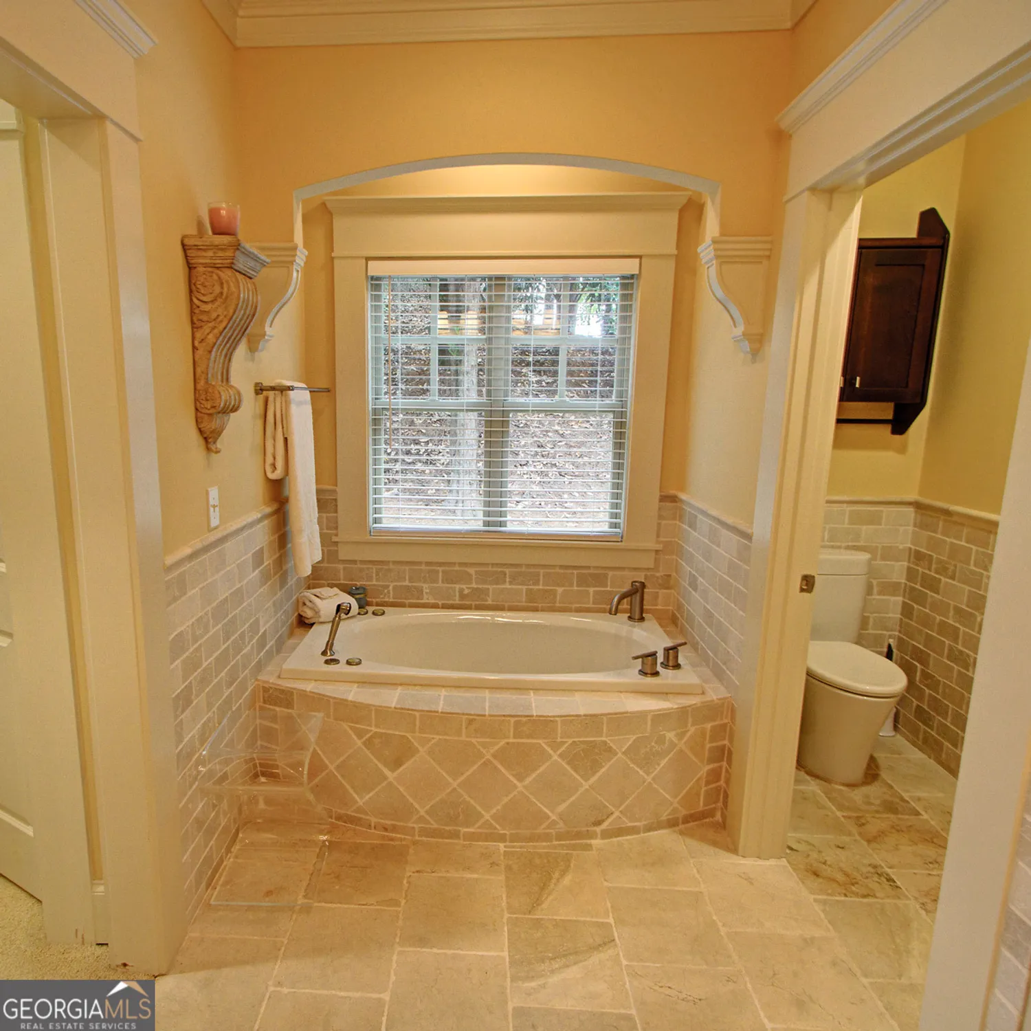 Property Slideshow image 22 of 72 | 2689 middlecreek way # 2689, Cumming, GA, 30041