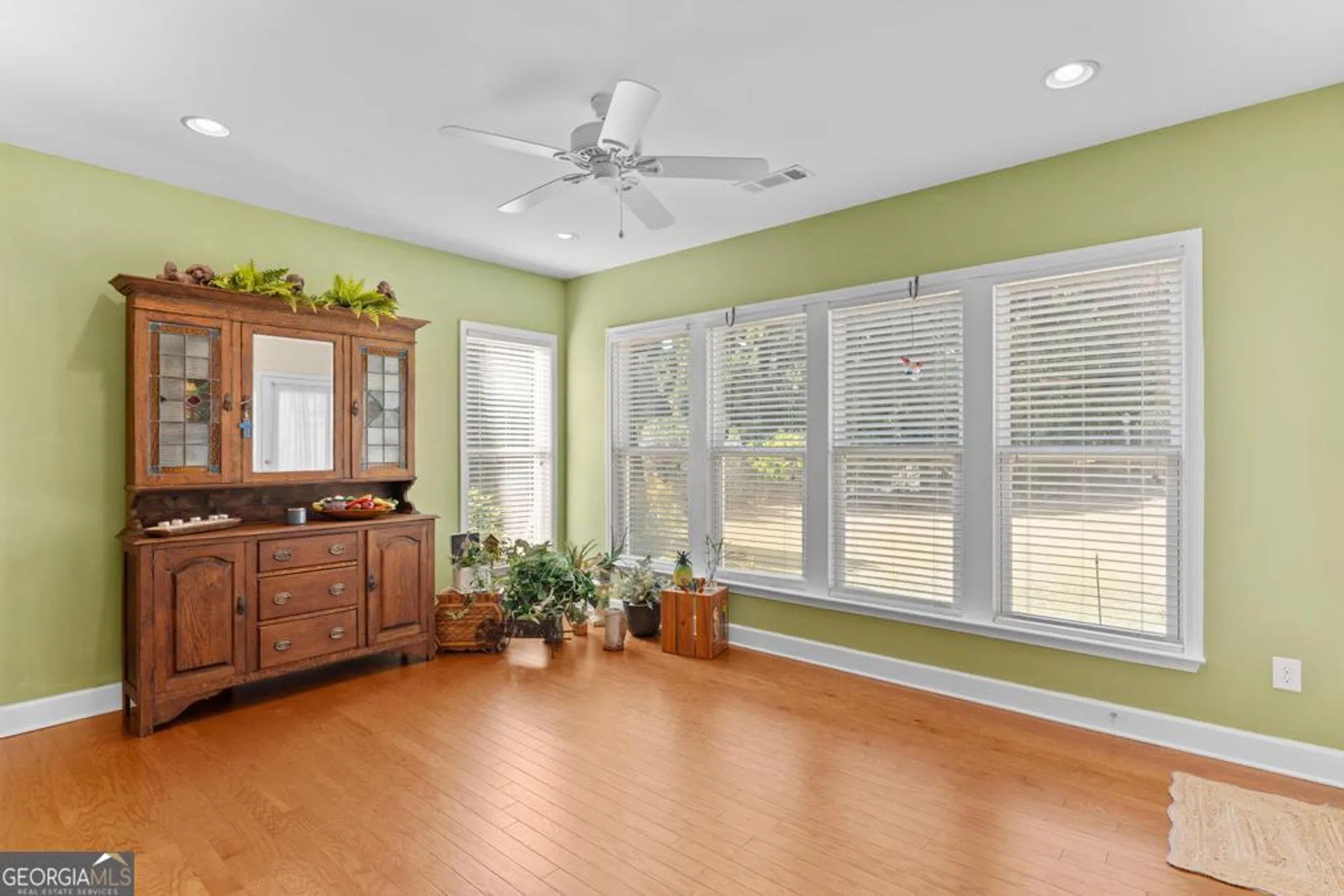 Property Slideshow image 24 of 50 | 229 begonia ct, Griffin, GA, 30223