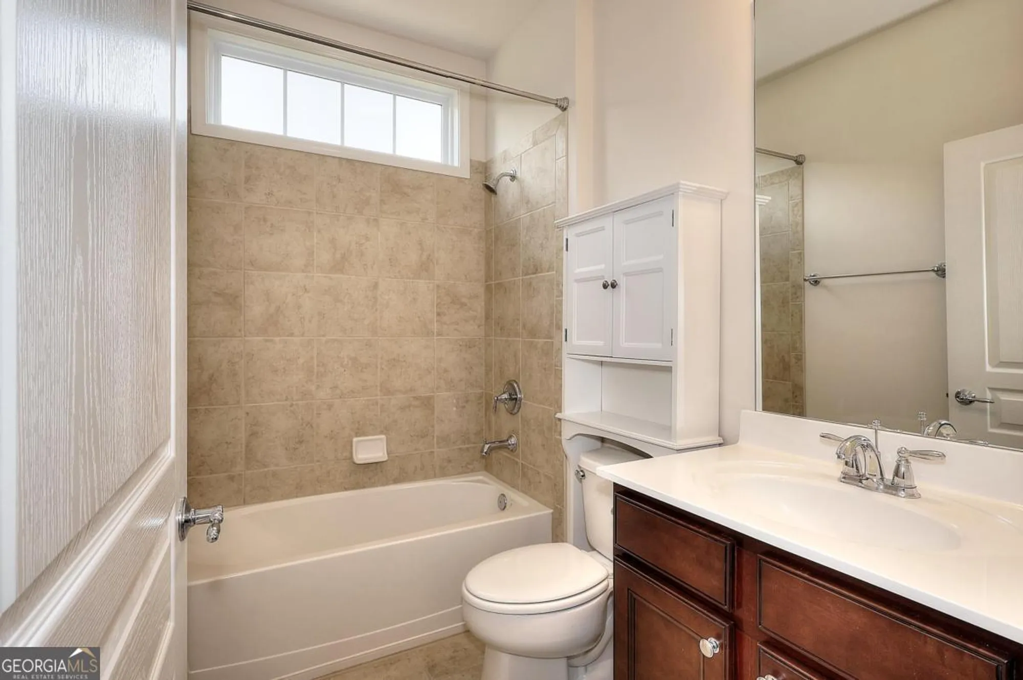 Property Slideshow image 48 of 75 | 1010 overlook cv, Greensboro, GA, 30642