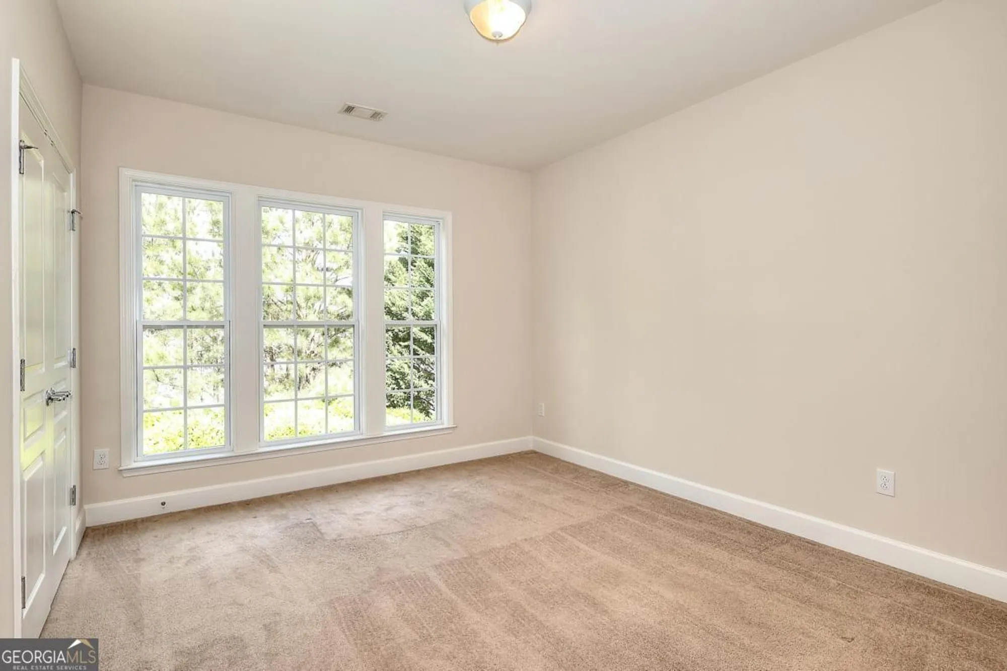 Property Slideshow image 44 of 75 | 1010 overlook cv, Greensboro, GA, 30642