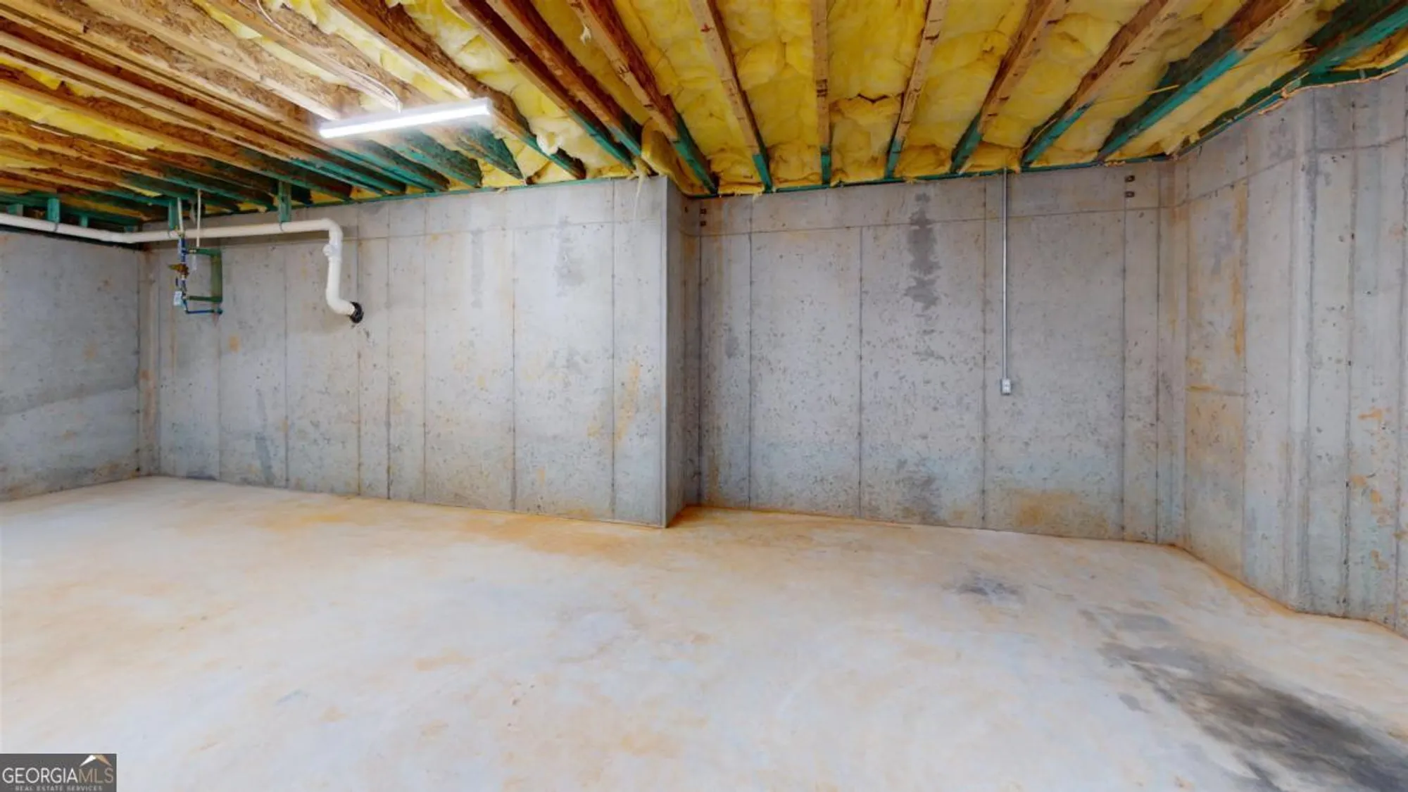 Property Slideshow image 68 of 75 | 1010 overlook cv, Greensboro, GA, 30642