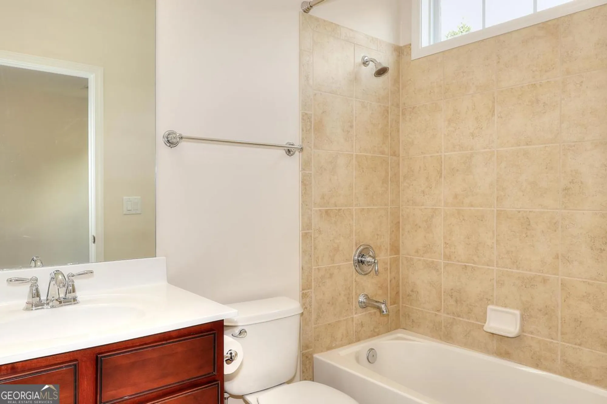 Property Slideshow image 43 of 75 | 1010 overlook cv, Greensboro, GA, 30642