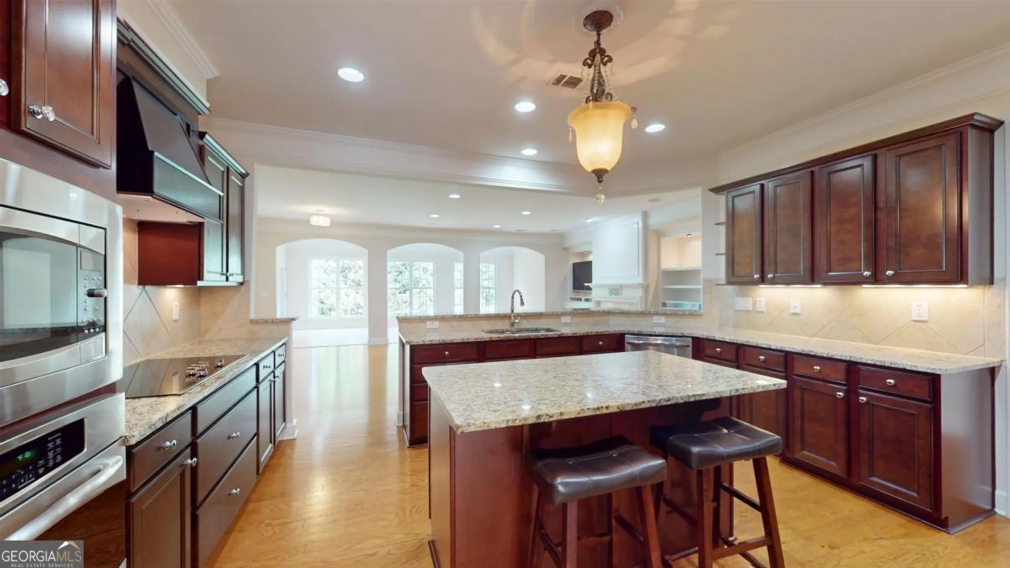 Property Slideshow image 16 of 75 | 1010 overlook cv, Greensboro, GA, 30642