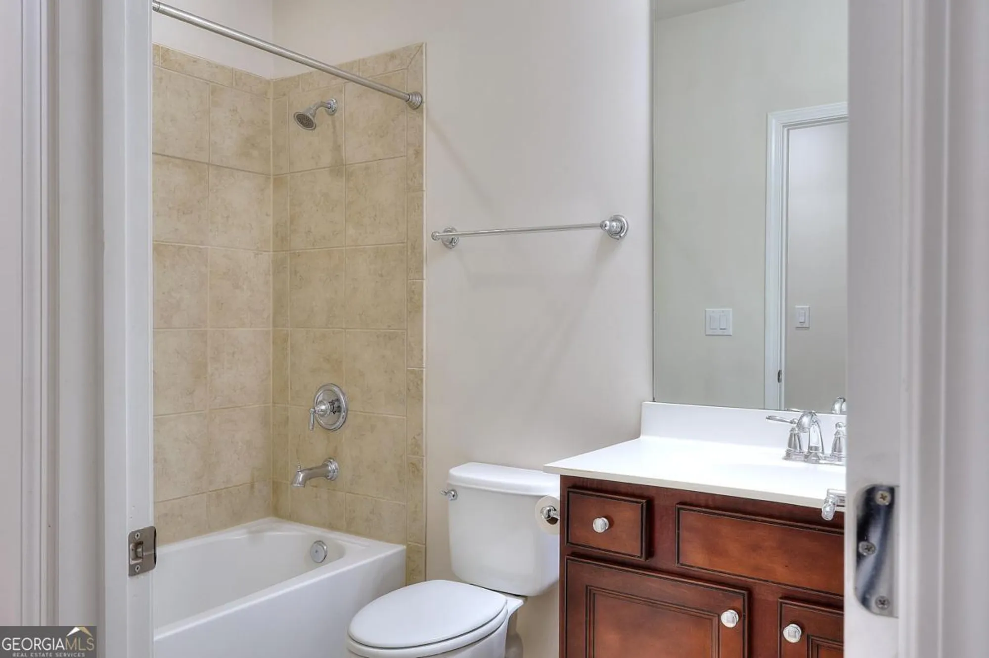 Property Slideshow image 47 of 75 | 1010 overlook cv, Greensboro, GA, 30642