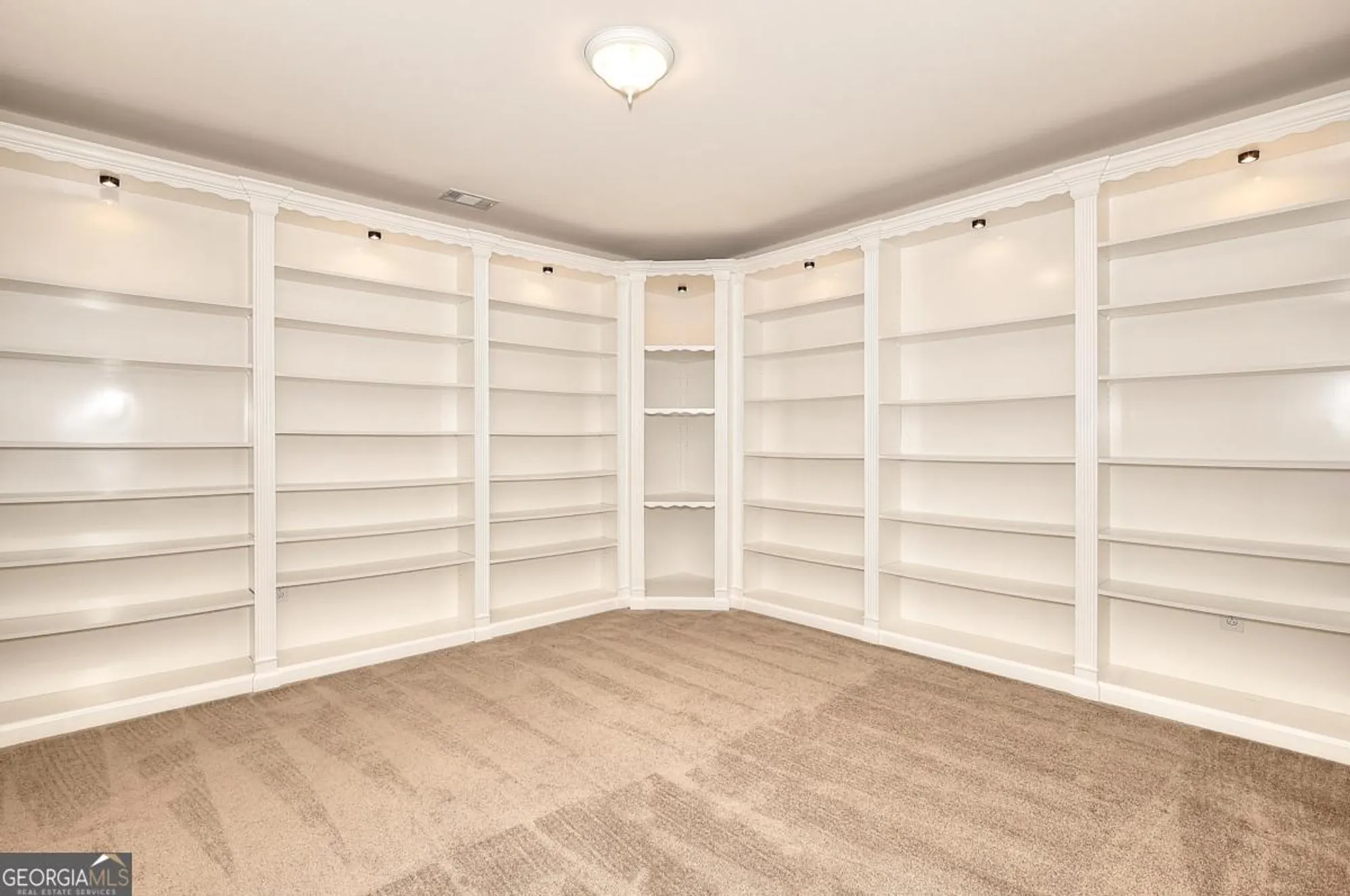 Property Slideshow image 66 of 75 | 1010 overlook cv, Greensboro, GA, 30642