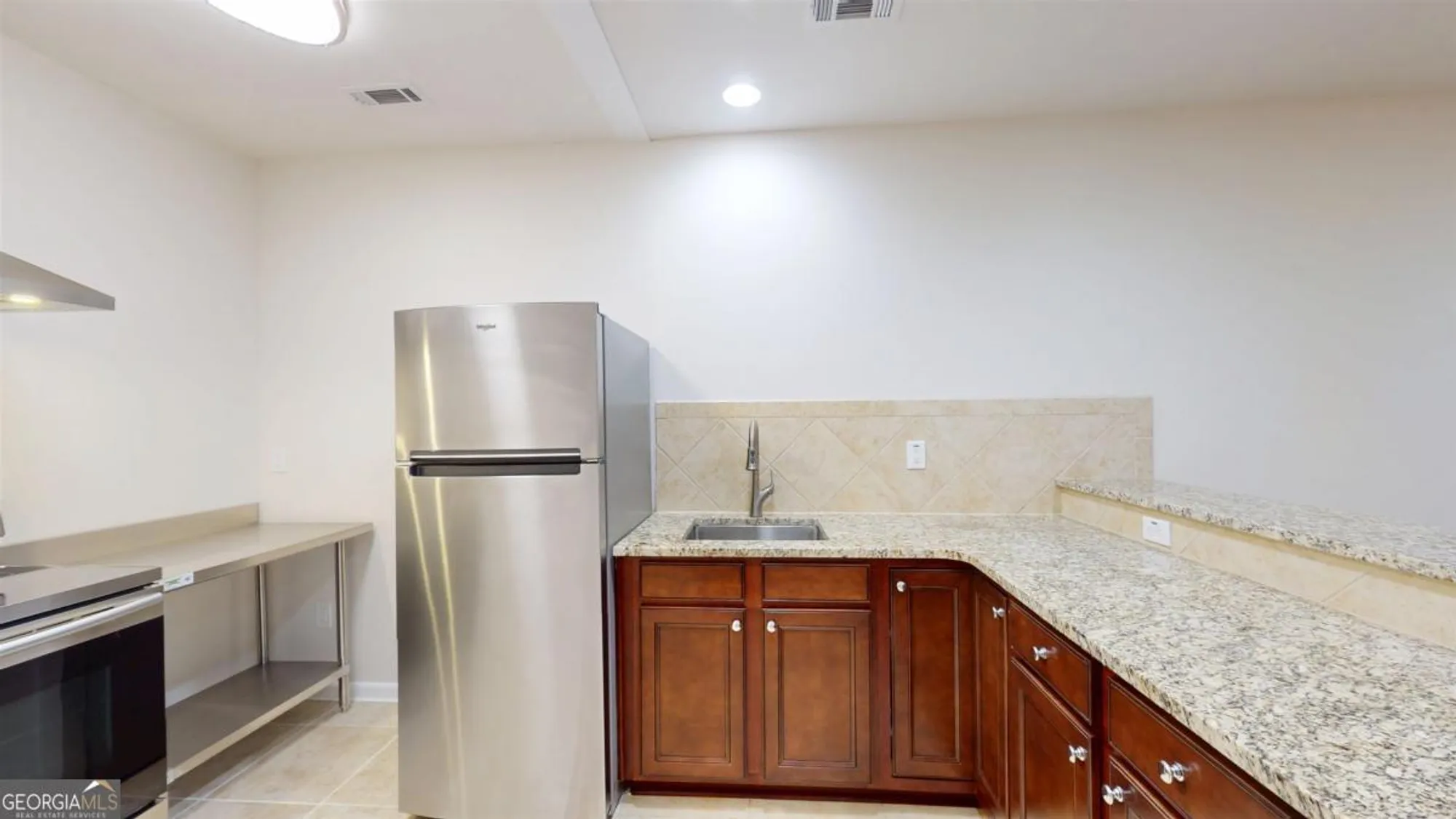 Property Slideshow image 61 of 75 | 1010 overlook cv, Greensboro, GA, 30642