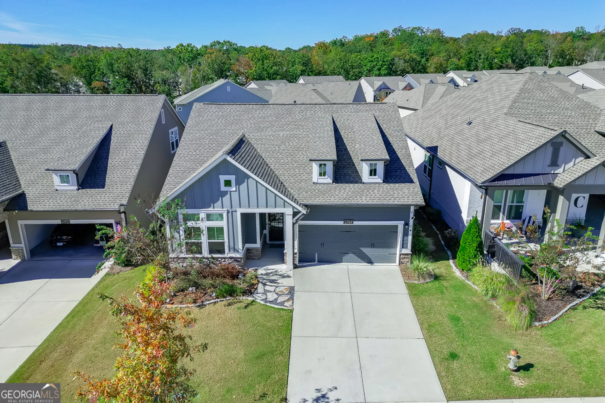 Property Slideshow image 41 of 56 | 6968 river rock dr, Flowery Branch, GA, 30542