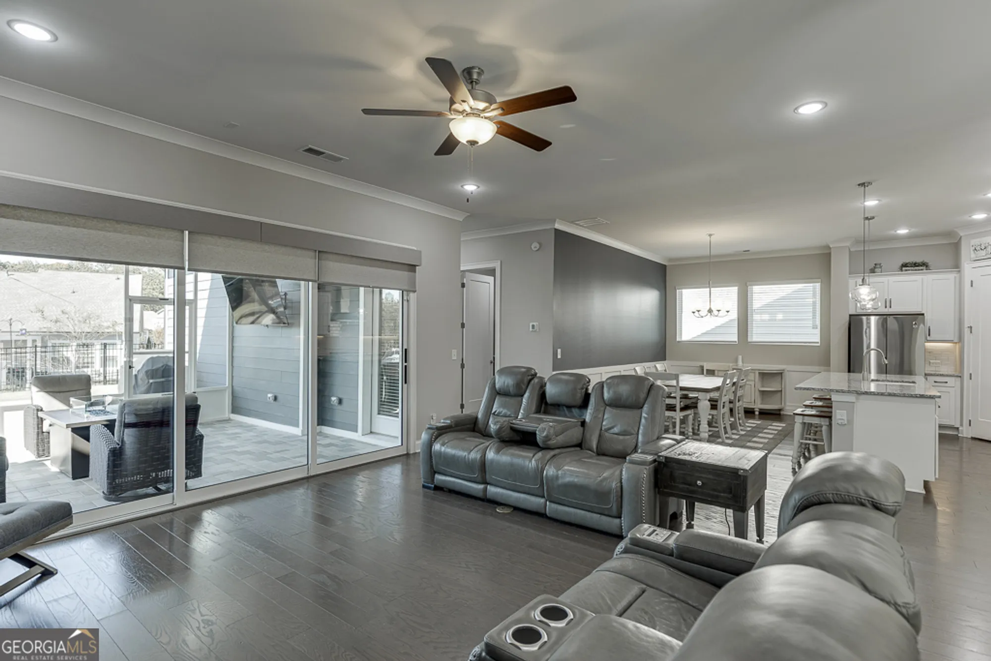 Property Slideshow image 18 of 56 | 6968 river rock dr, Flowery Branch, GA, 30542