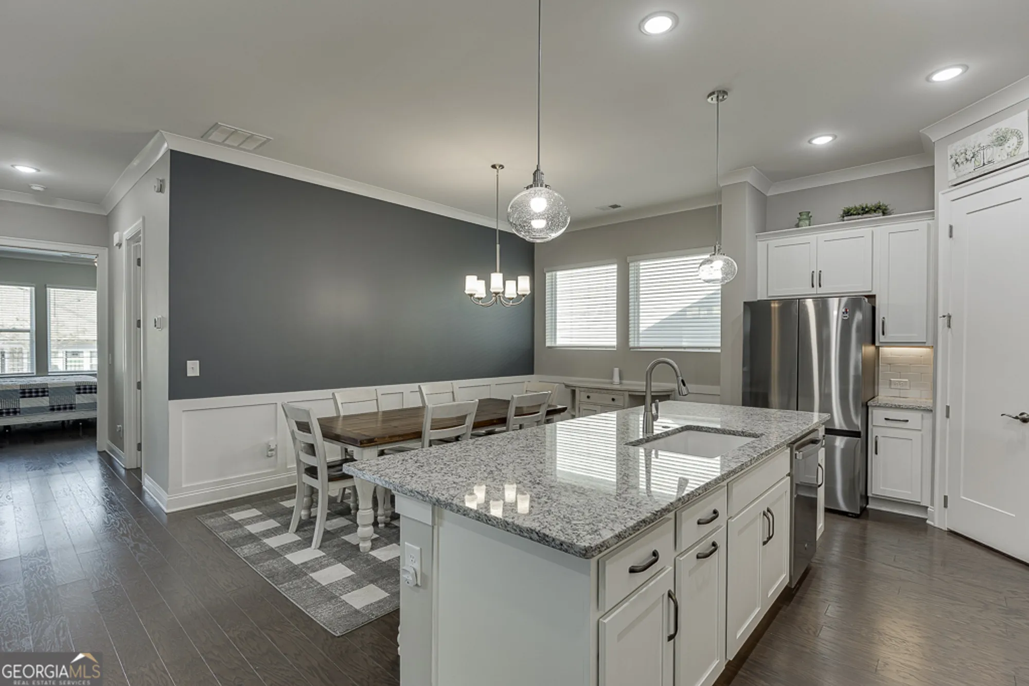 Property Slideshow image 15 of 56 | 6968 river rock dr, Flowery Branch, GA, 30542