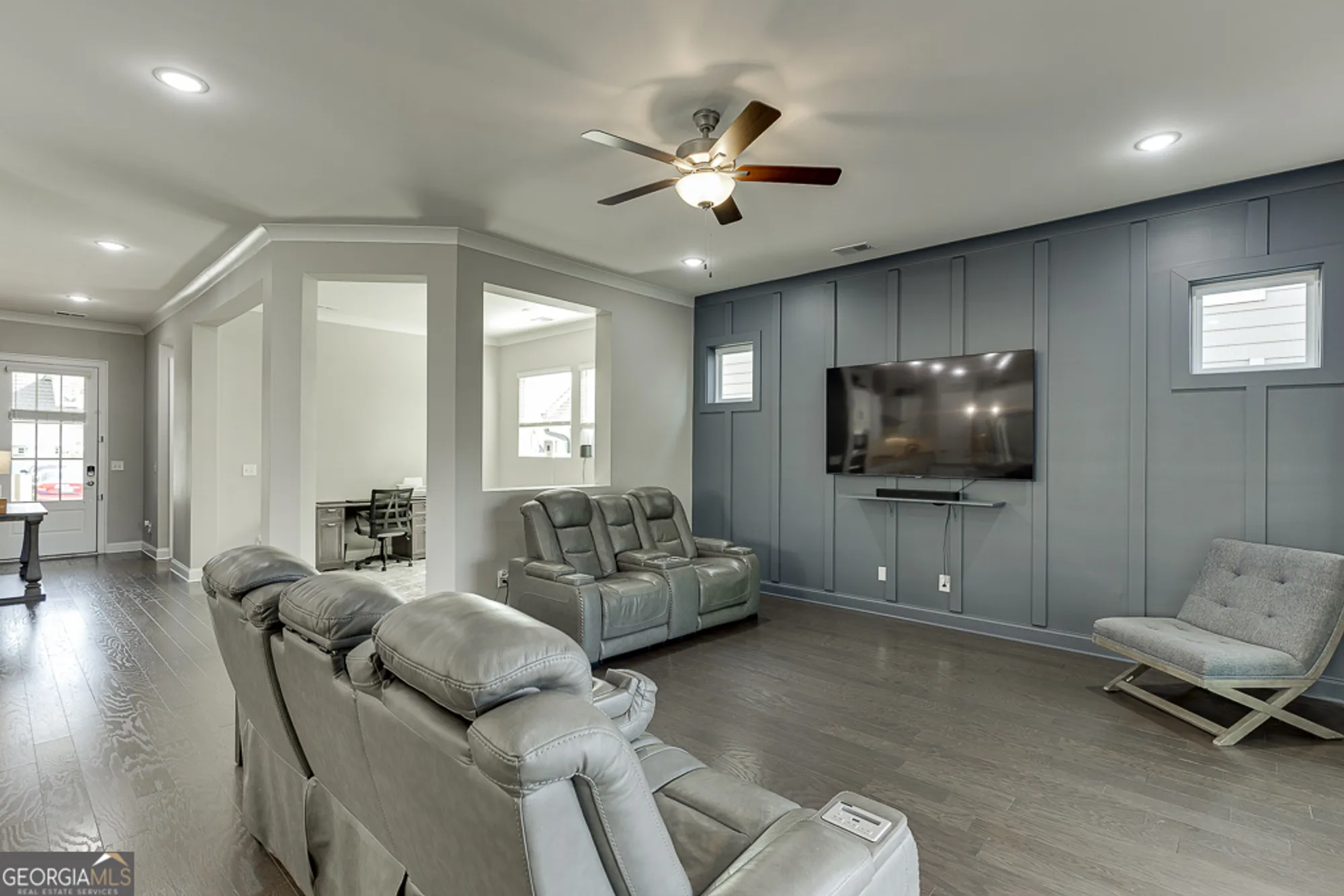 Property Slideshow image 7 of 56 | 6968 river rock dr, Flowery Branch, GA, 30542