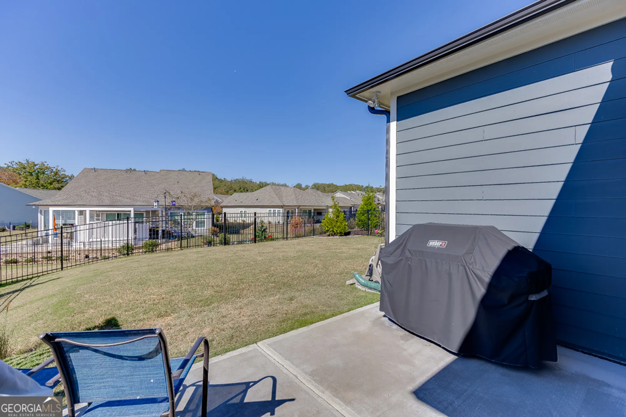 Property Slideshow image 36 of 56 | 6968 river rock dr, Flowery Branch, GA, 30542