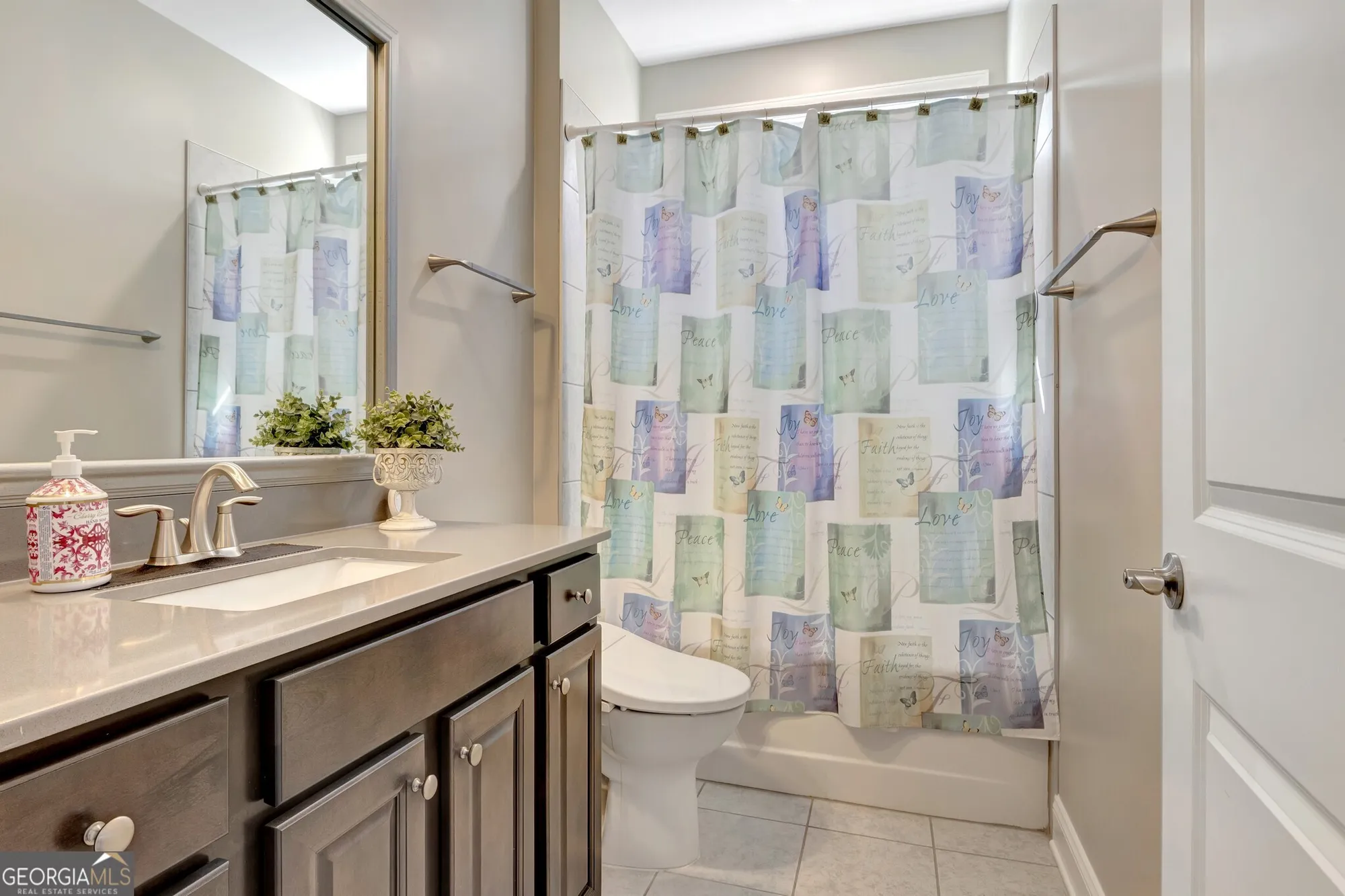 Property Slideshow image 11 of 41 | 107 iron oak dr, Peachtree City, GA, 30269