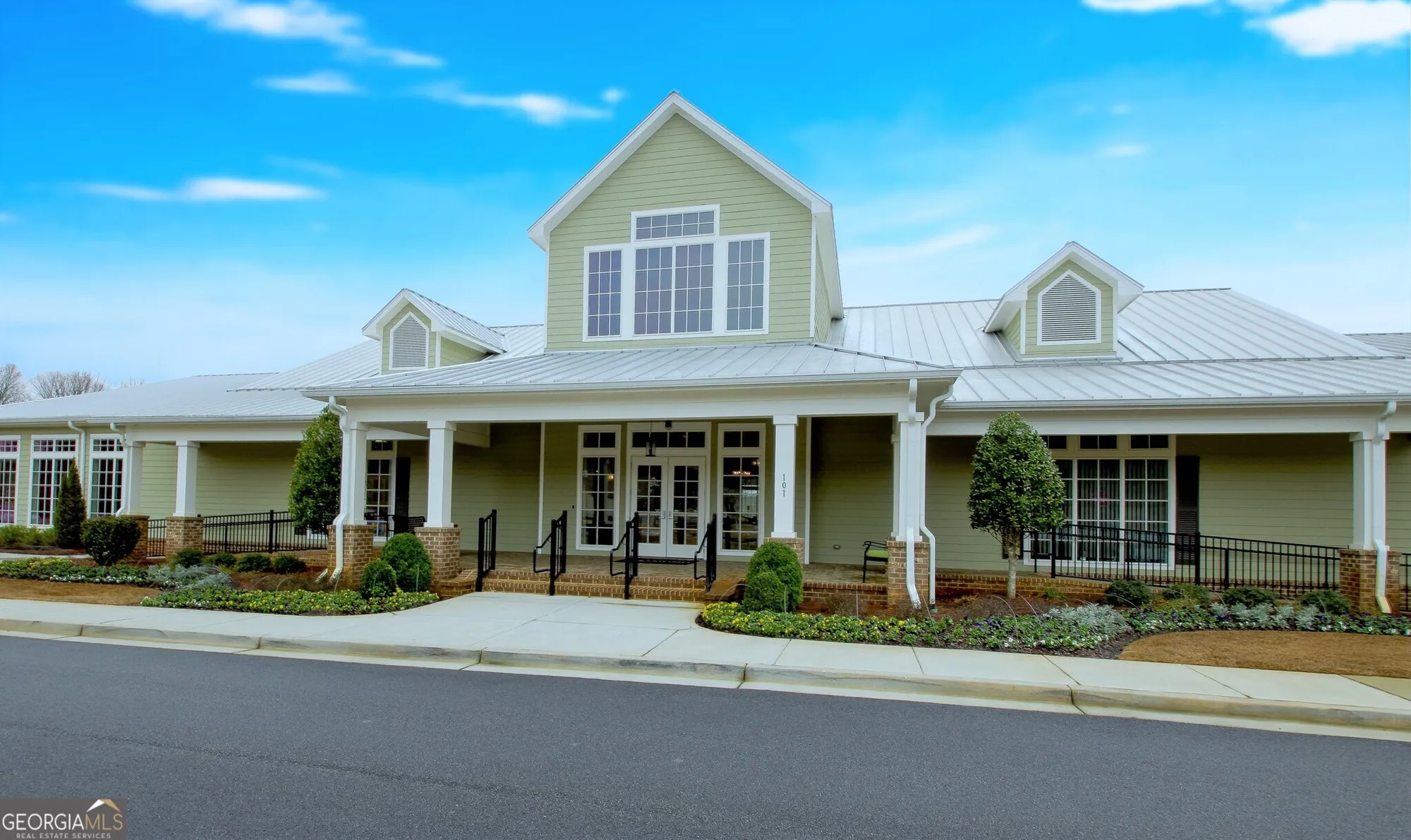 Property Slideshow image 31 of 41 | 107 iron oak dr, Peachtree City, GA, 30269