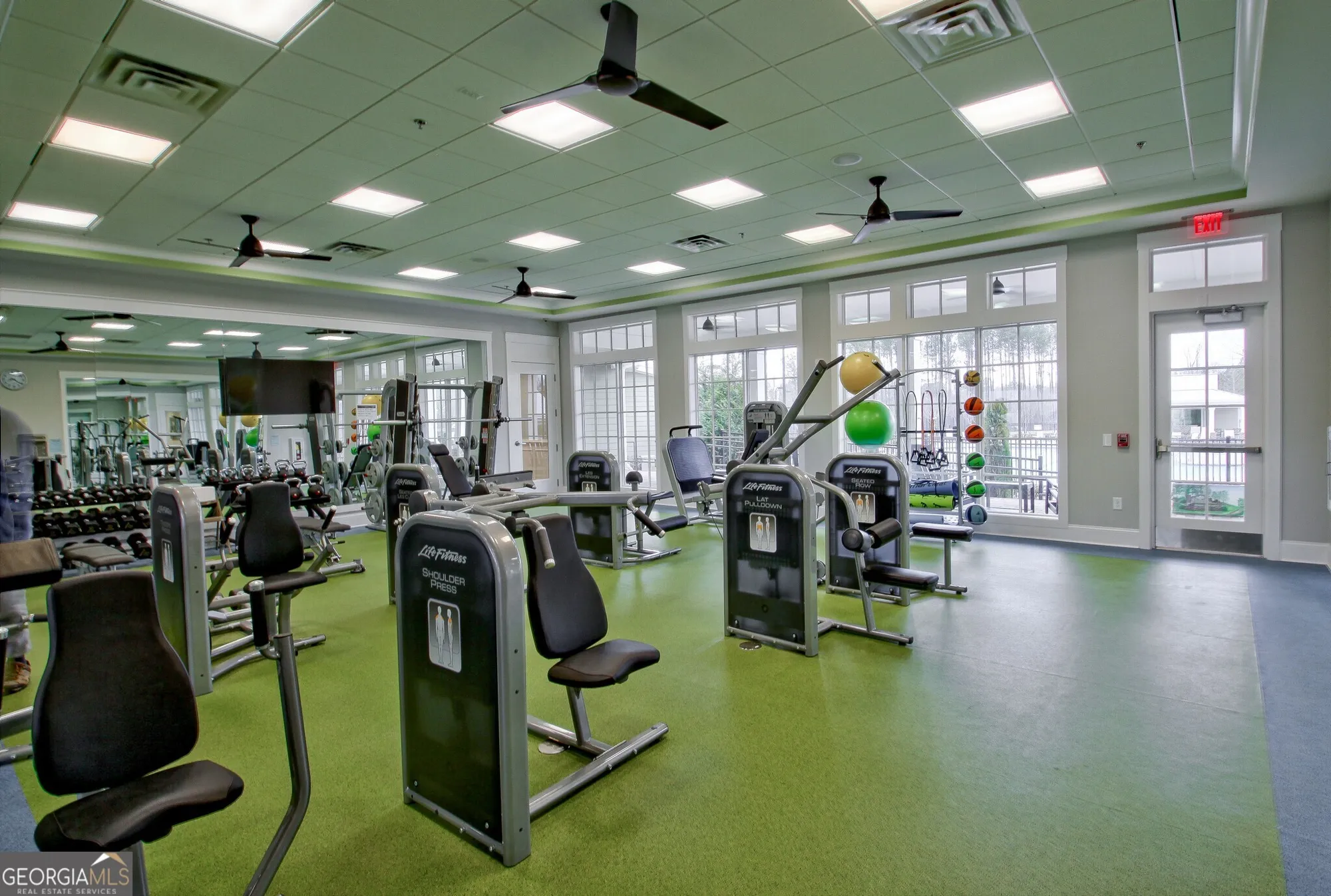 Property Slideshow image 35 of 41 | 107 iron oak dr, Peachtree City, GA, 30269