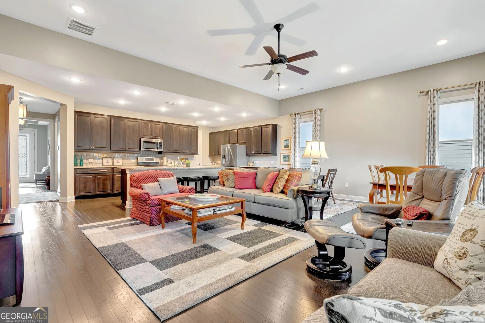 Property Slideshow image 13 of 41 | 107 iron oak dr, Peachtree City, GA, 30269