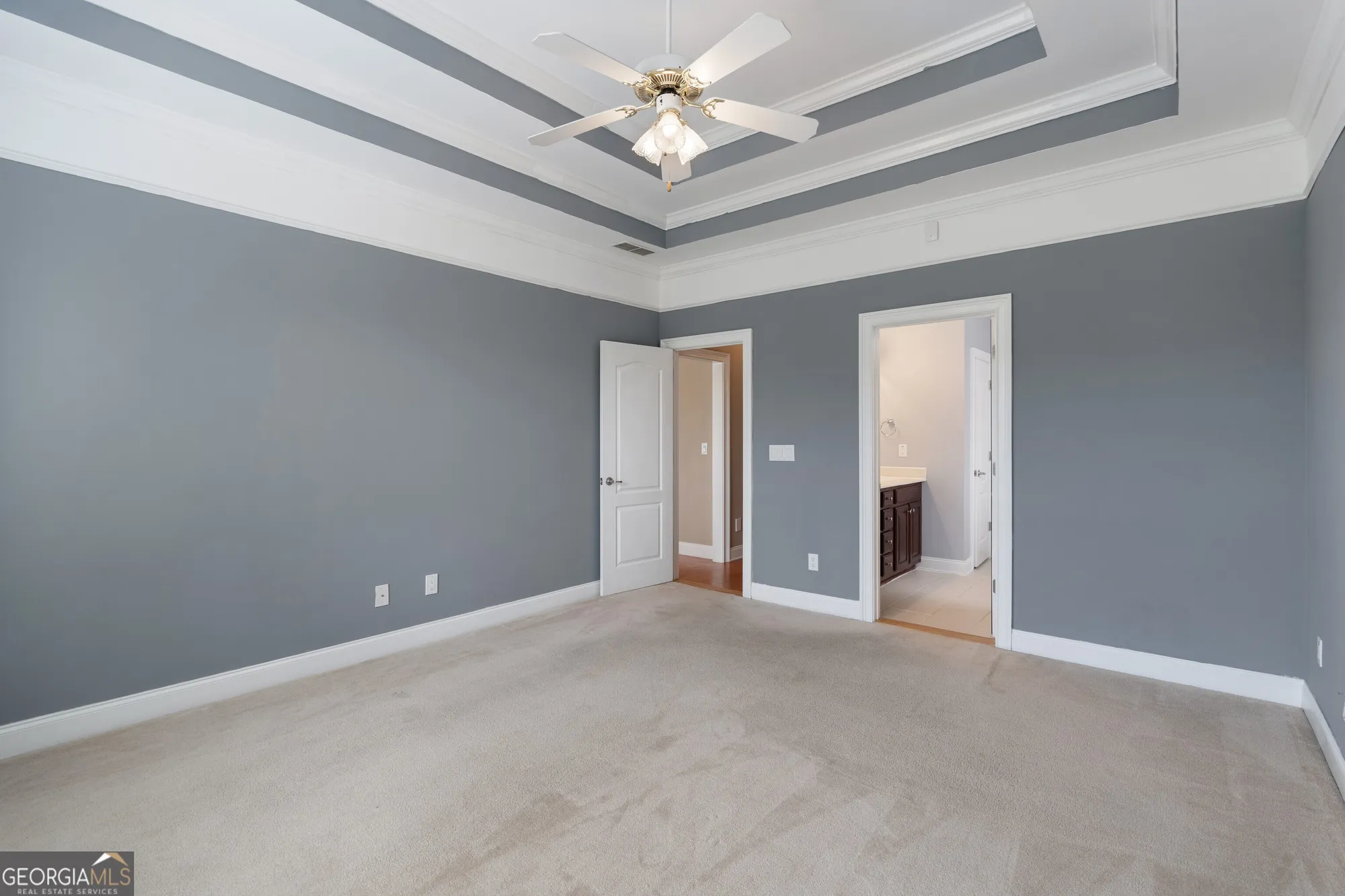 Property Slideshow image 17 of 29 | 1979 spivey village dr, Jonesboro, GA, 30236