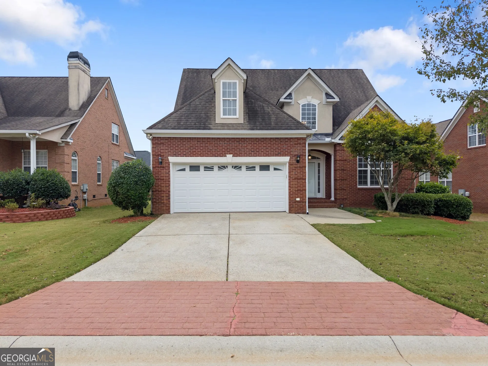 Property Slideshow image 1 of 29 | 1979 spivey village dr, Jonesboro, GA, 30236