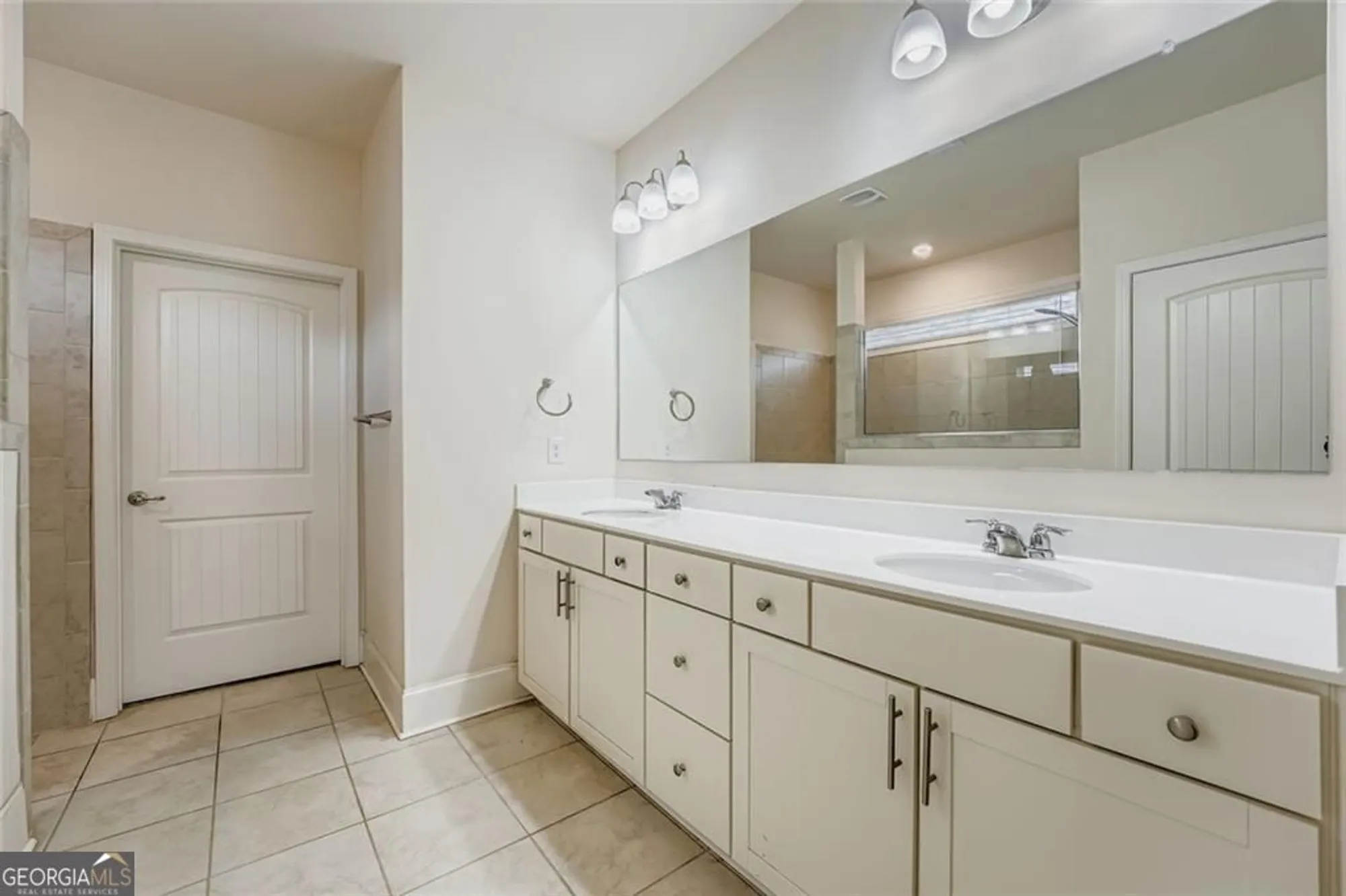 Property Slideshow image 17 of 29 | 137 cranberry blossom way, Dallas, GA, 30132