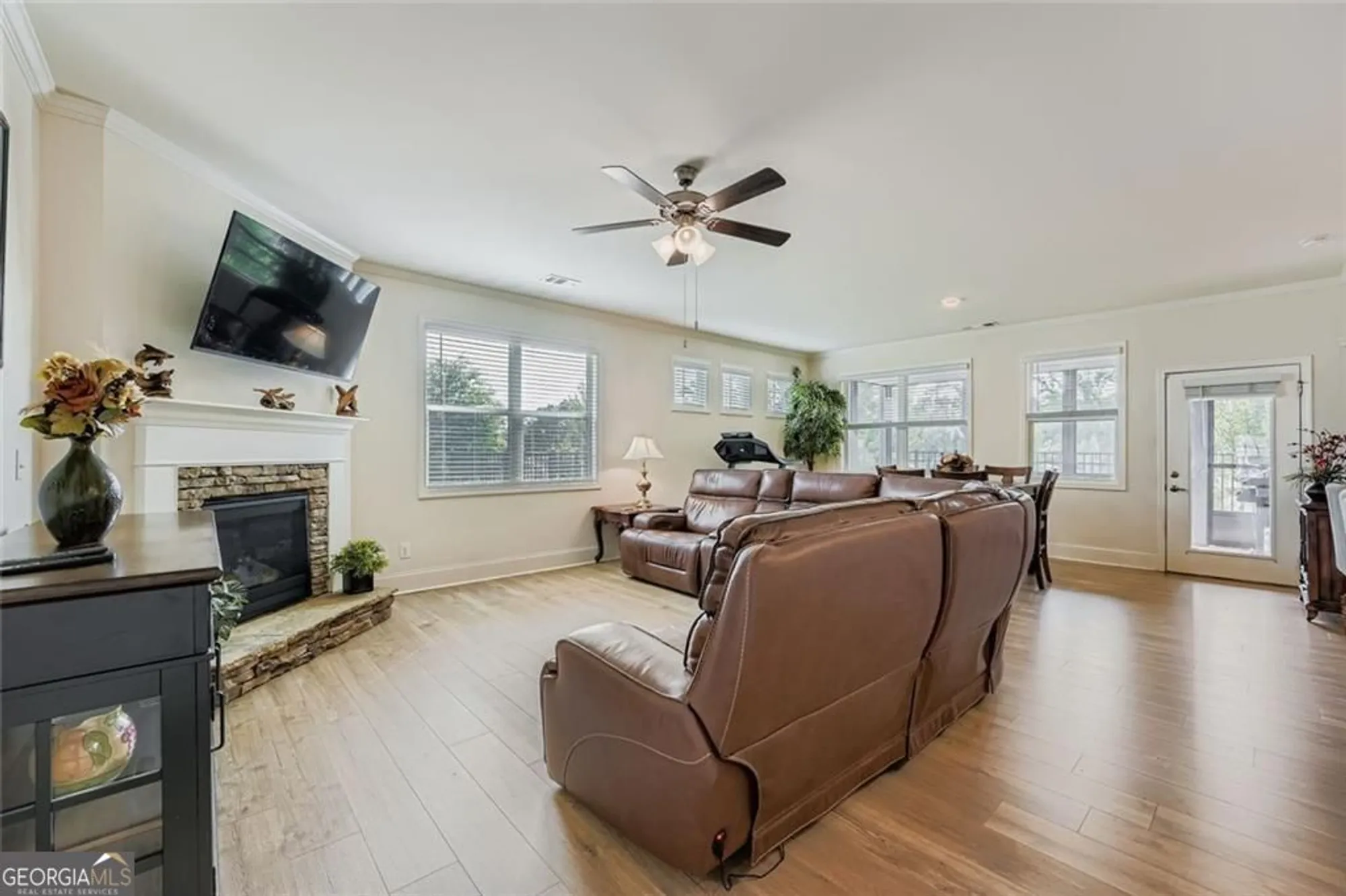 Property Slideshow image 7 of 29 | 137 cranberry blossom way, Dallas, GA, 30132