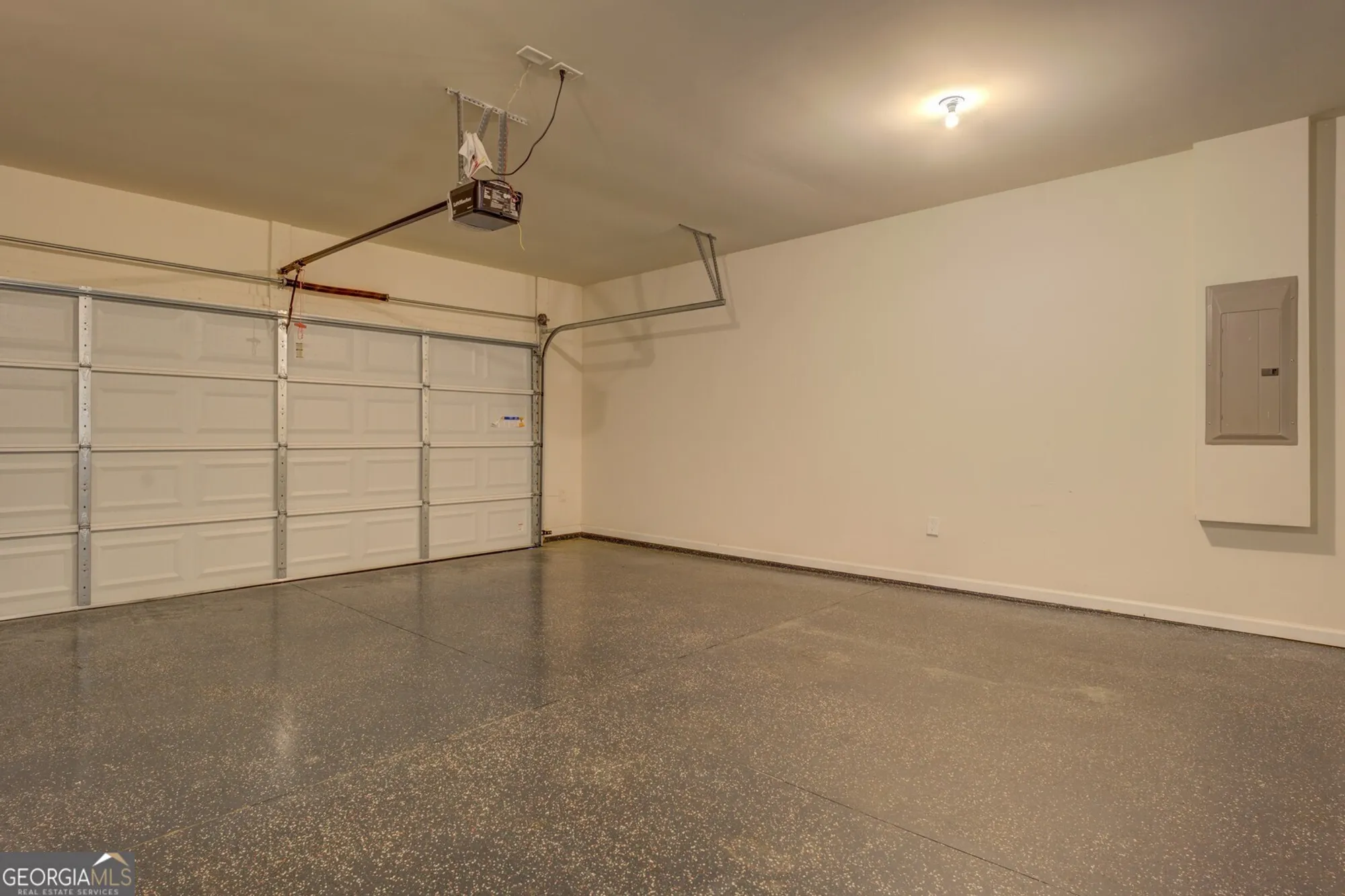 Property Slideshow image 18 of 29 | 1190 branch creek way, Greensboro, GA, 30642