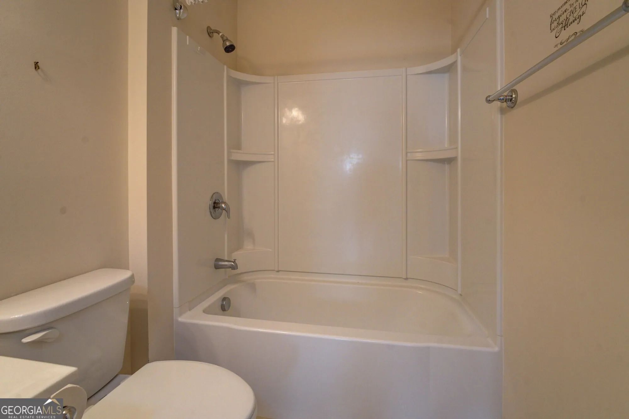 Property Slideshow image 17 of 29 | 1190 branch creek way, Greensboro, GA, 30642