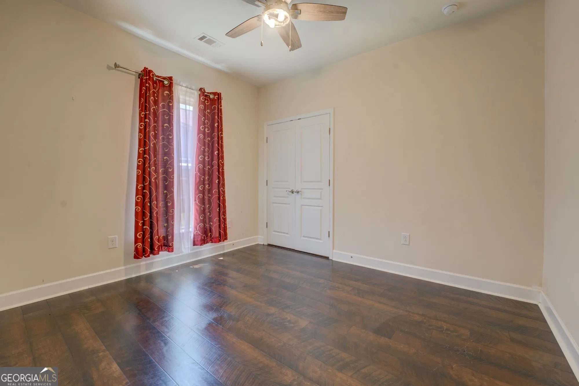 Property Slideshow image 16 of 29 | 1190 branch creek way, Greensboro, GA, 30642