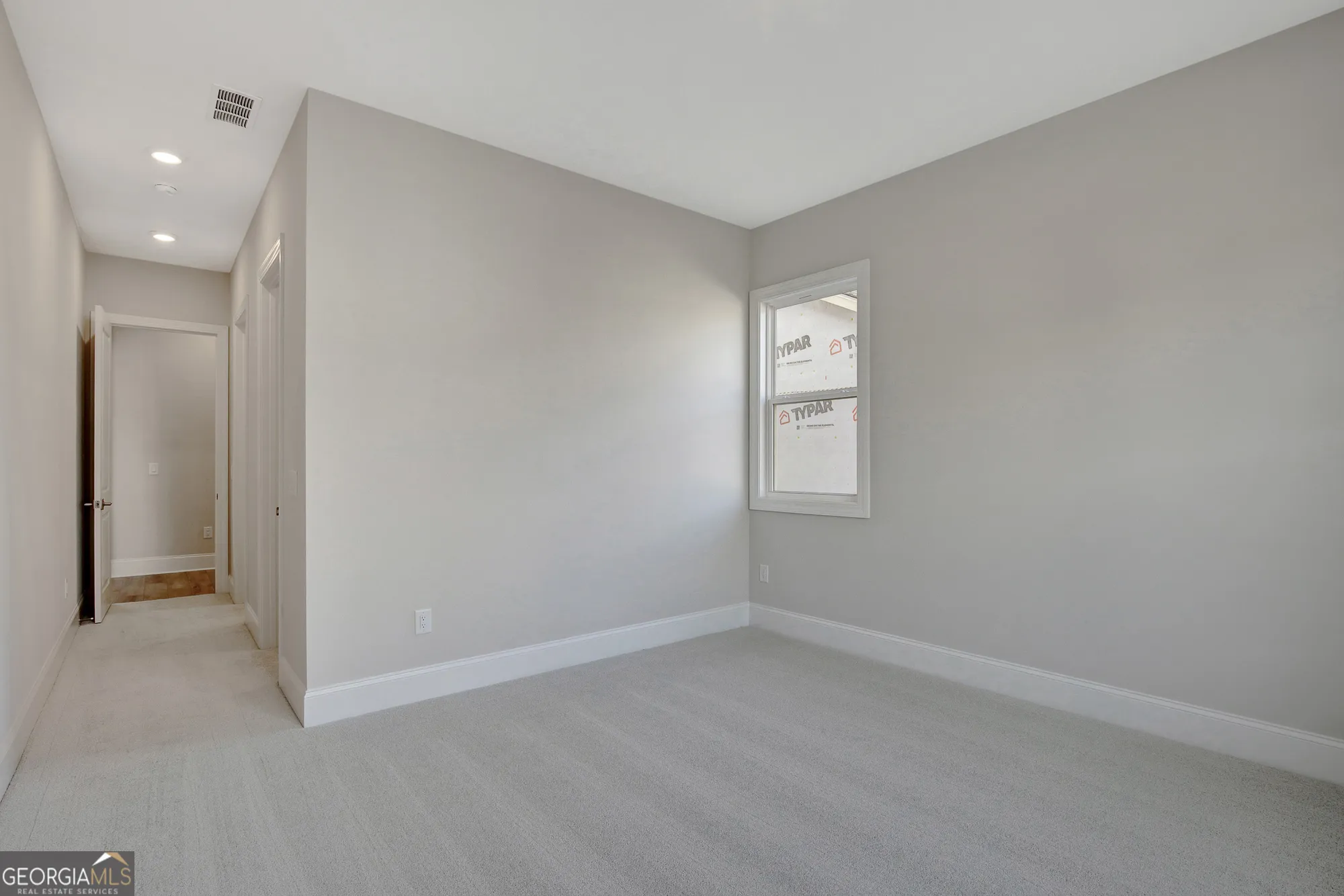 Property Slideshow image 55 of 77 | 173 club cresswind dr, Newnan, GA, 30263