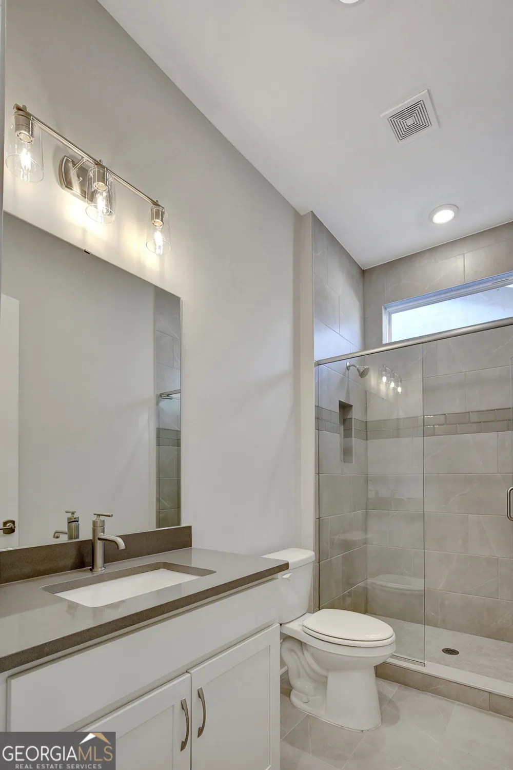 Property Slideshow image 58 of 77 | 173 club cresswind dr, Newnan, GA, 30263