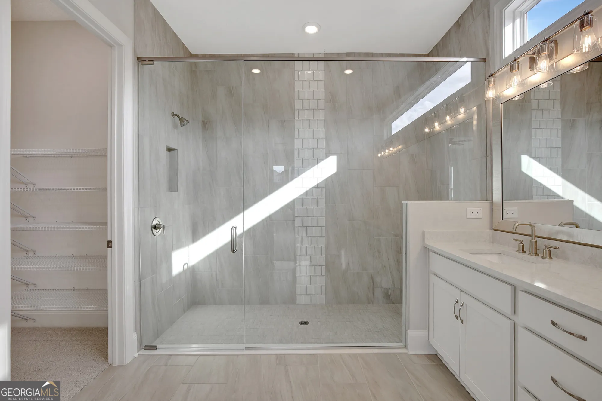 Property Slideshow image 21 of 77 | 173 club cresswind dr, Newnan, GA, 30263