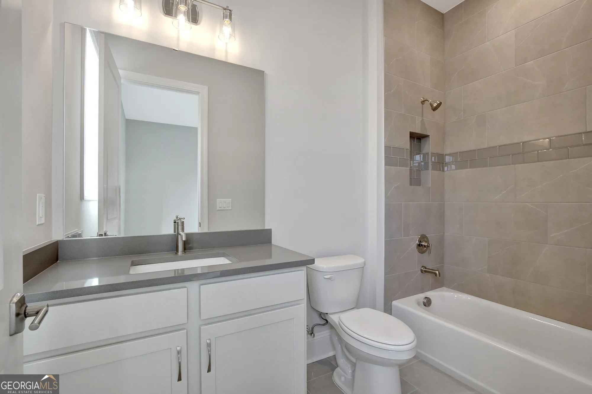 Property Slideshow image 46 of 77 | 173 club cresswind dr, Newnan, GA, 30263