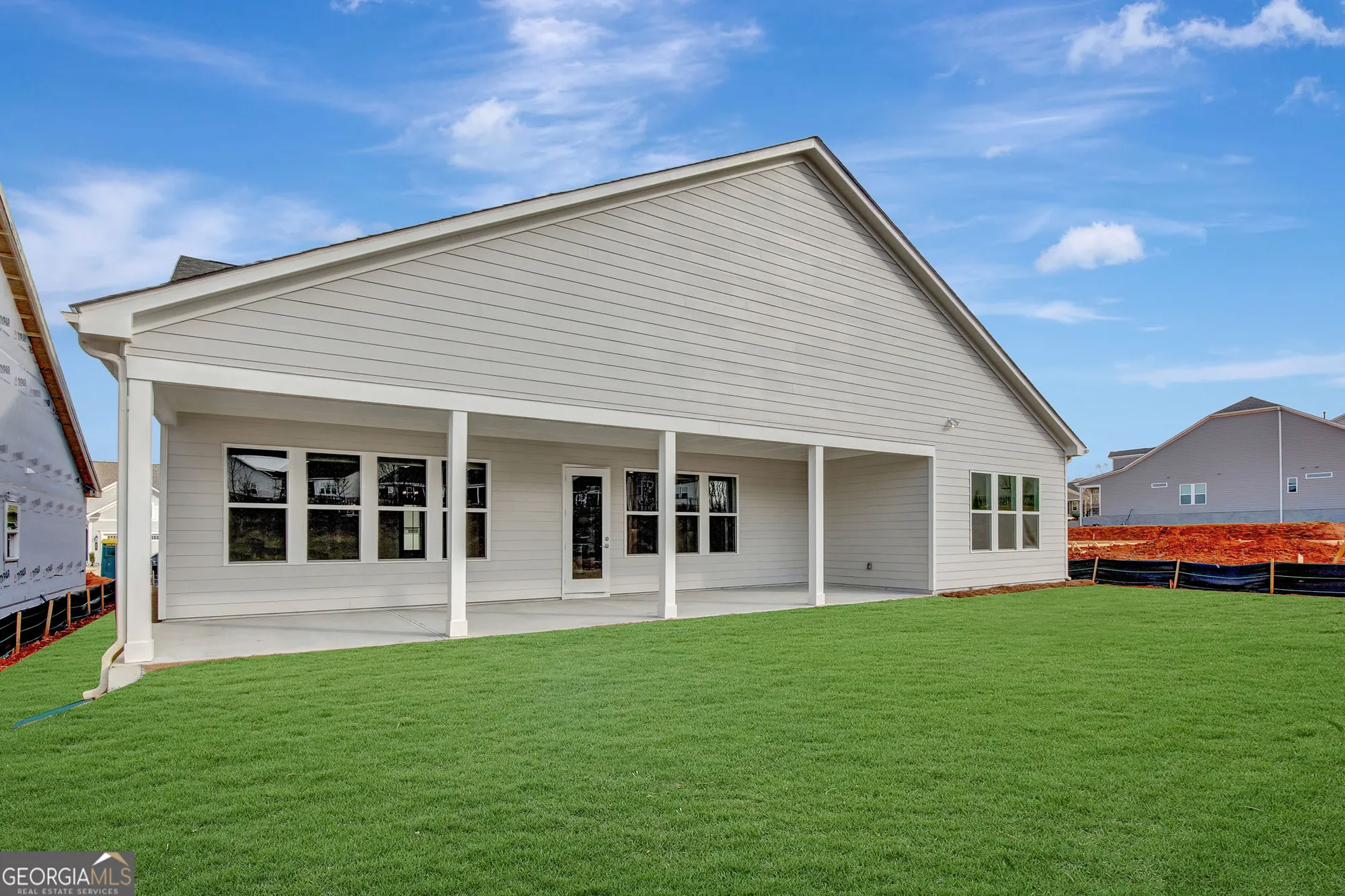 Property Slideshow image 66 of 77 | 173 club cresswind dr, Newnan, GA, 30263