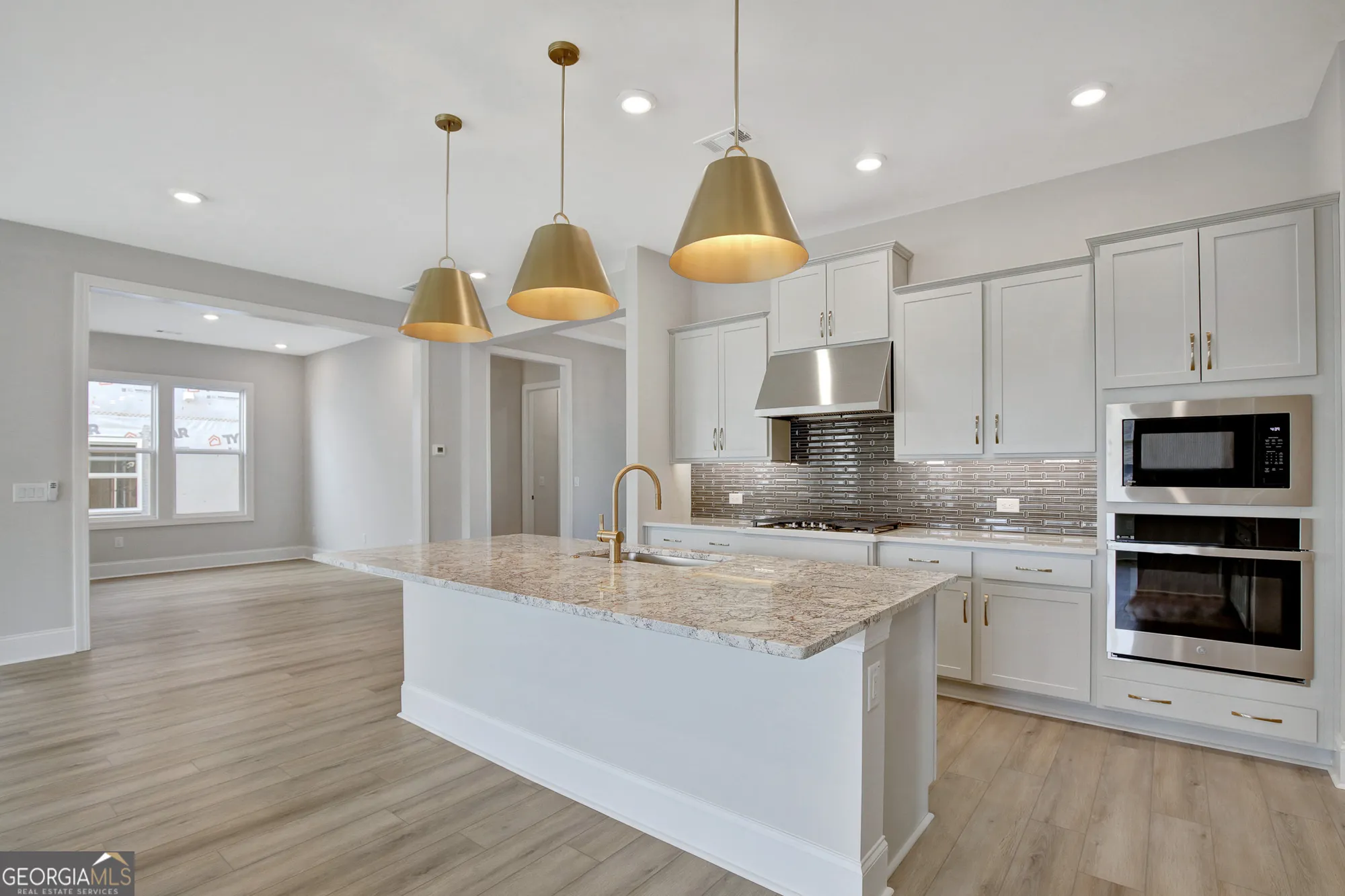 Property Slideshow image 5 of 77 | 173 club cresswind dr, Newnan, GA, 30263