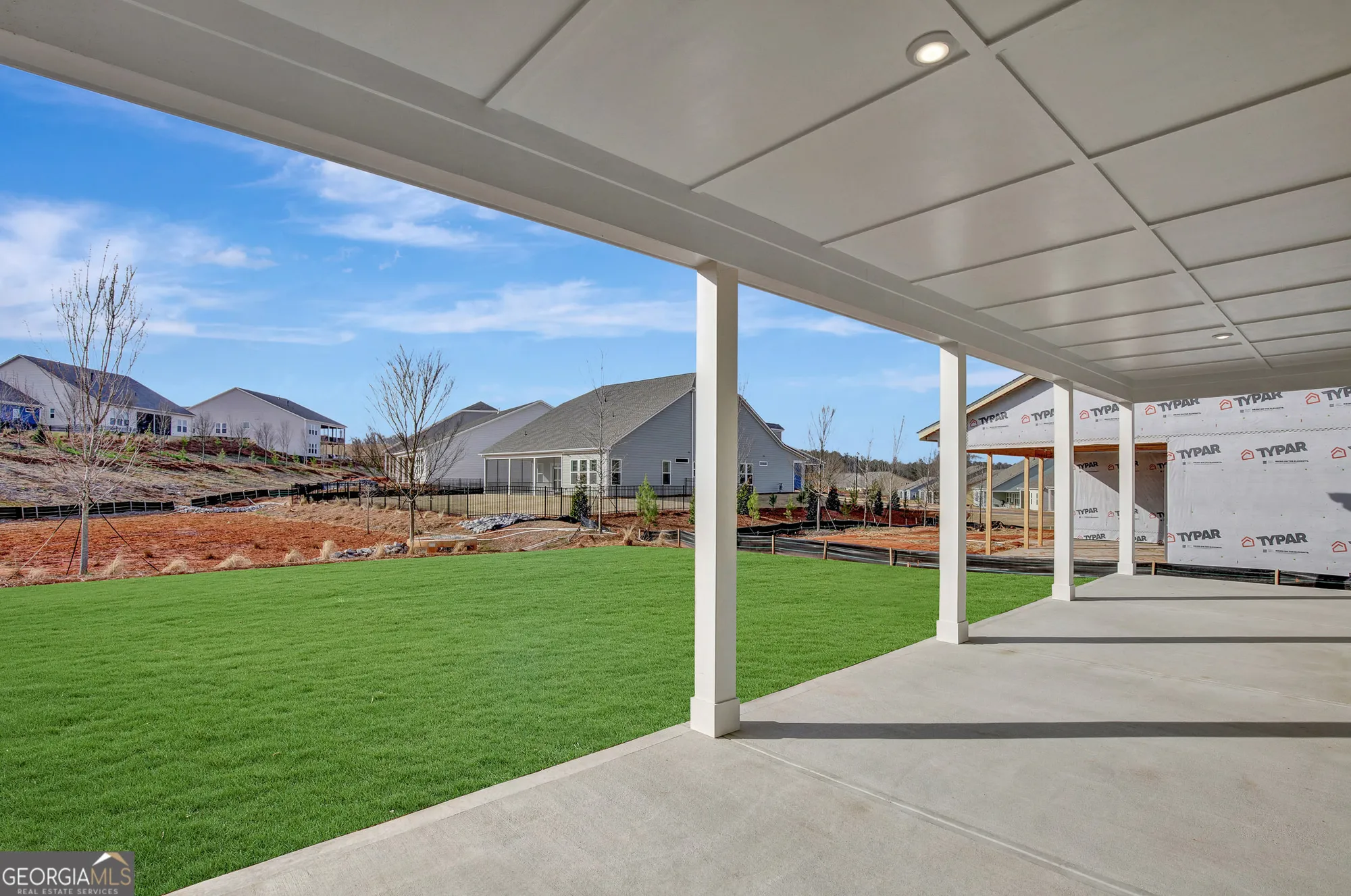 Property Slideshow image 69 of 77 | 173 club cresswind dr, Newnan, GA, 30263