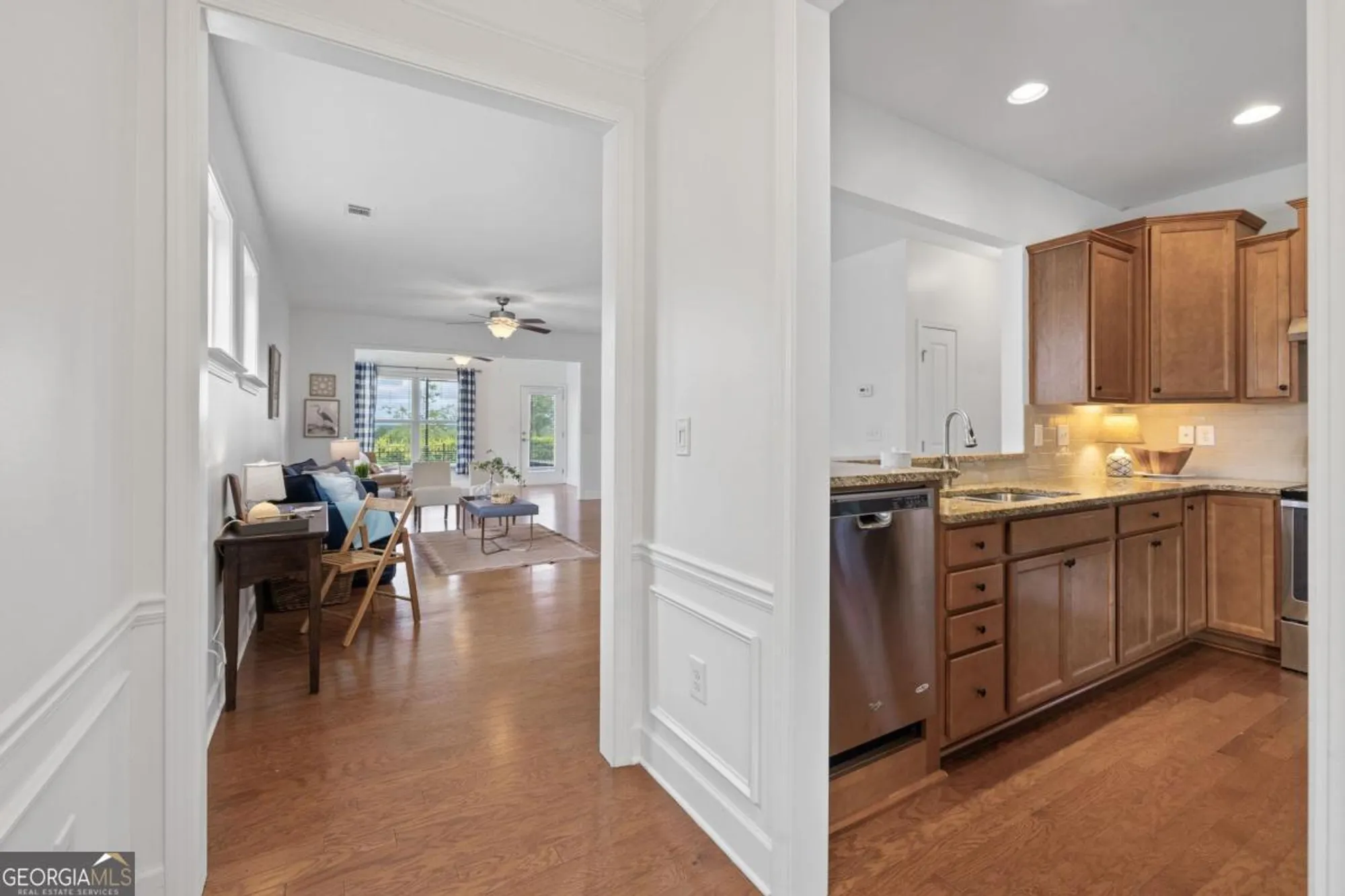 Property Slideshow image 10 of 51 | 1241 branch creek way, Greensboro, GA, 30642