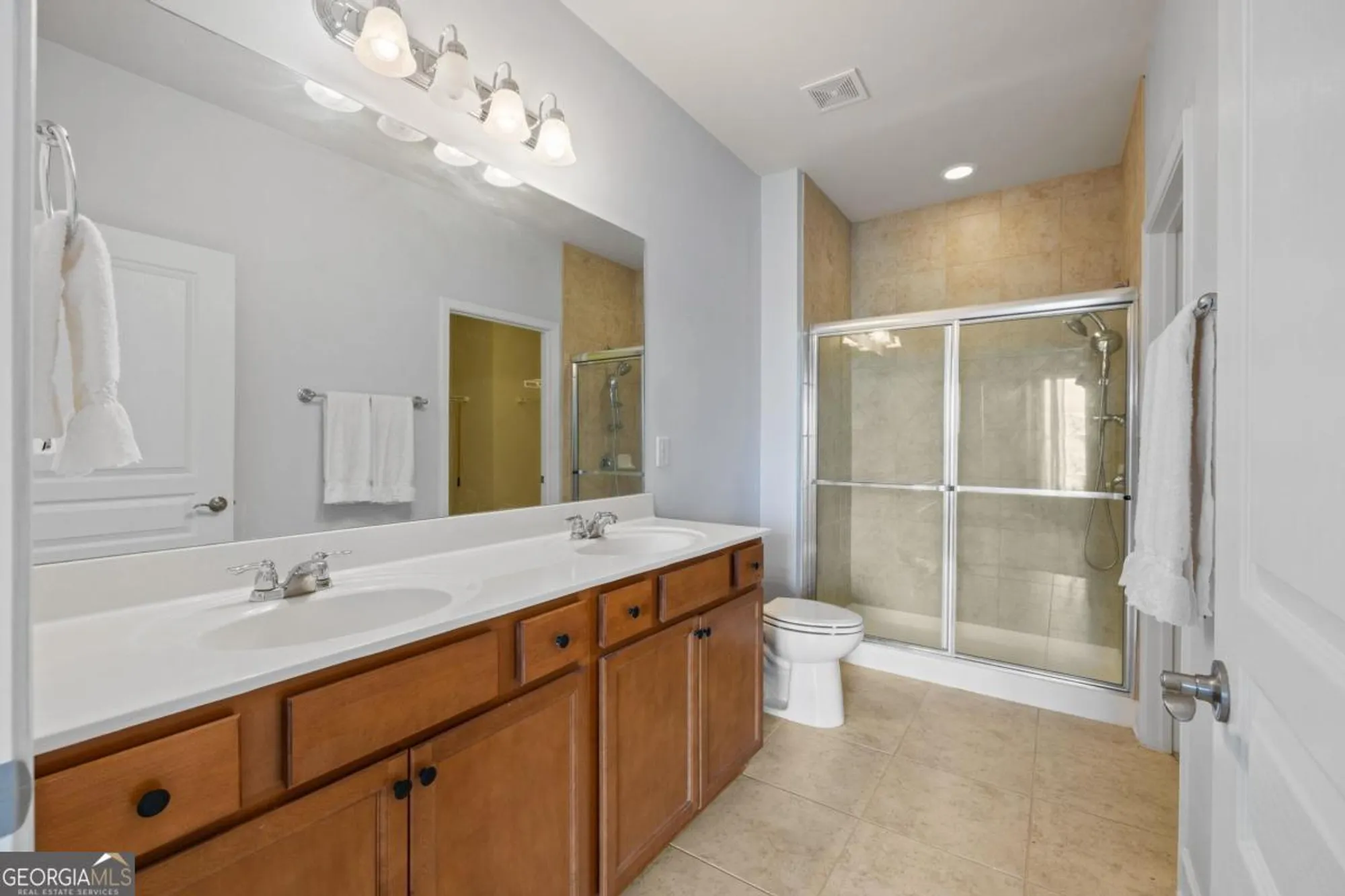 Property Slideshow image 34 of 51 | 1241 branch creek way, Greensboro, GA, 30642