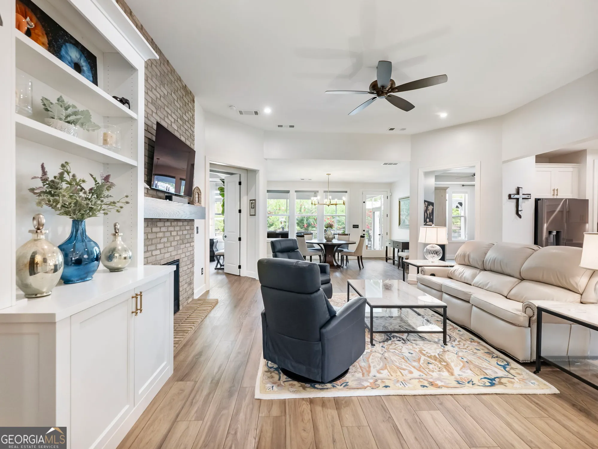 Property Slideshow image 4 of 64 | 522 ontario ln, Hoschton, GA, 30548